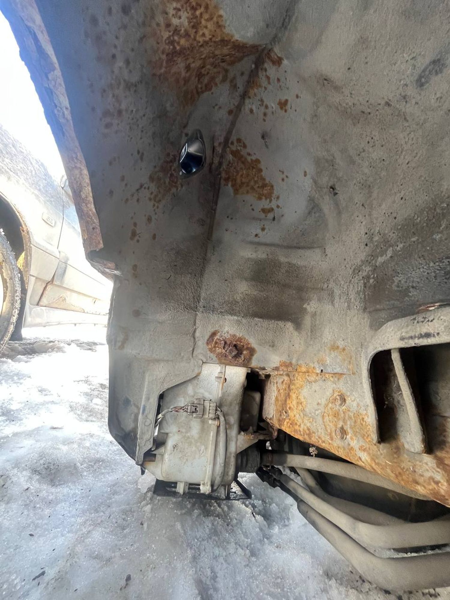 Крыло заднее правое Mitsubishi Pajero, III рестайлинг (2002—2006), 19000 рублей, Семиозерка