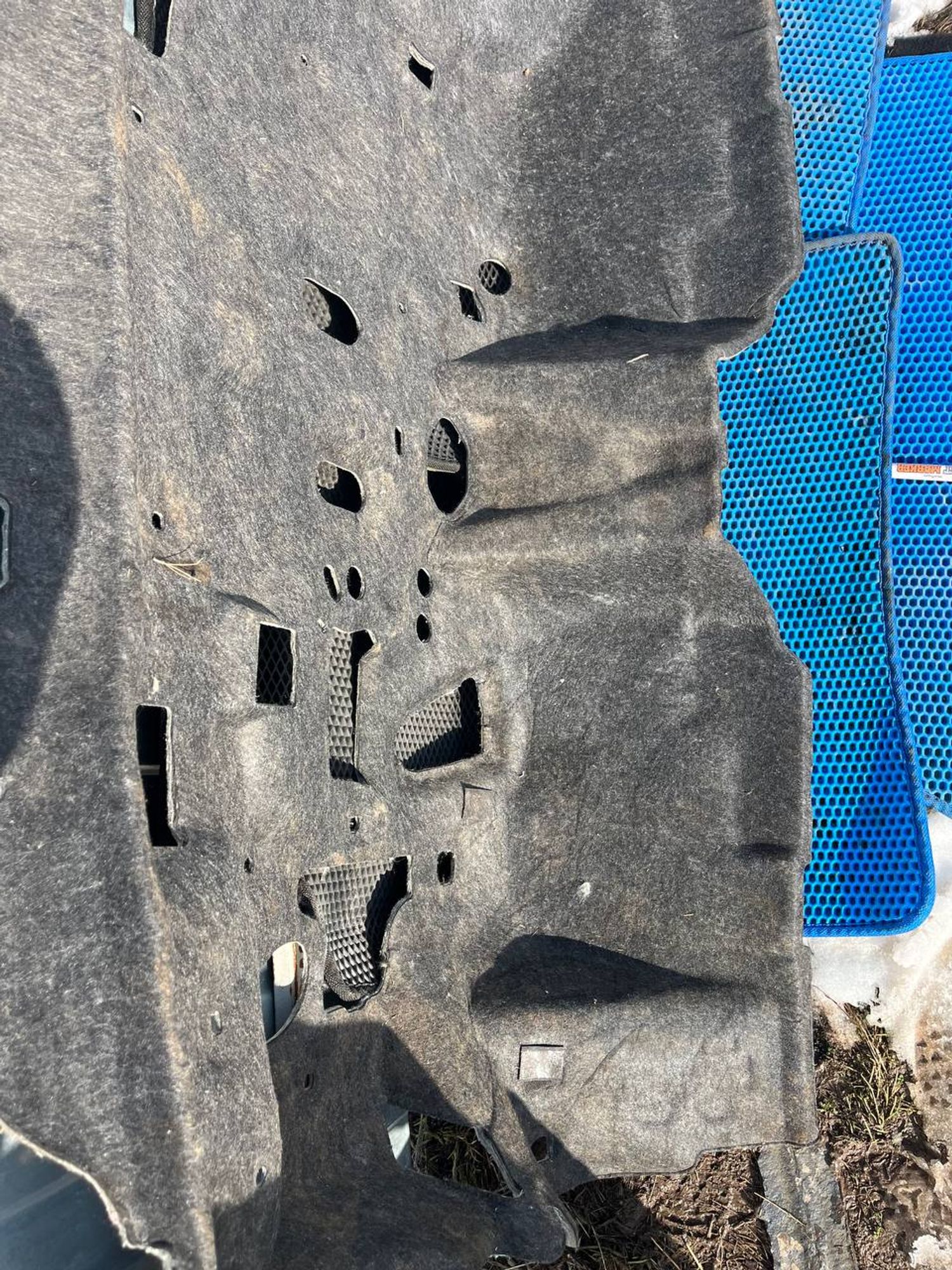 Обшивка салона Mitsubishi Pajero, III рестайлинг (2002—2006), 4000 рублей, Семиозерка