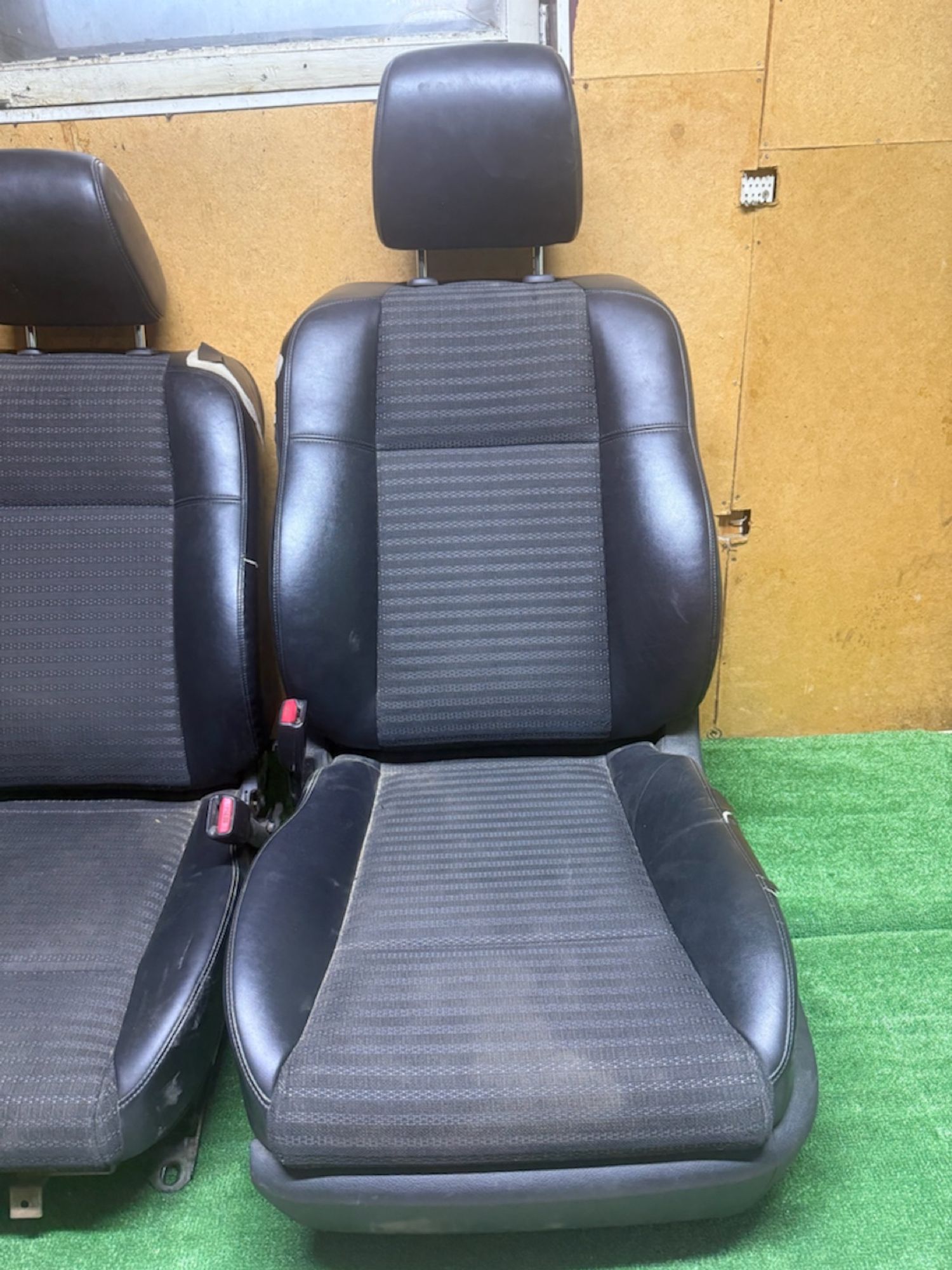 https://ycs.partsauto.market/partsauto-images/thmbs/userImages/268c7b7c5ddd9a209b42b9c618da965e/part/1b39d1e3-04f4-4b38-bd05-368081d50ba5_1784790586291.jpg