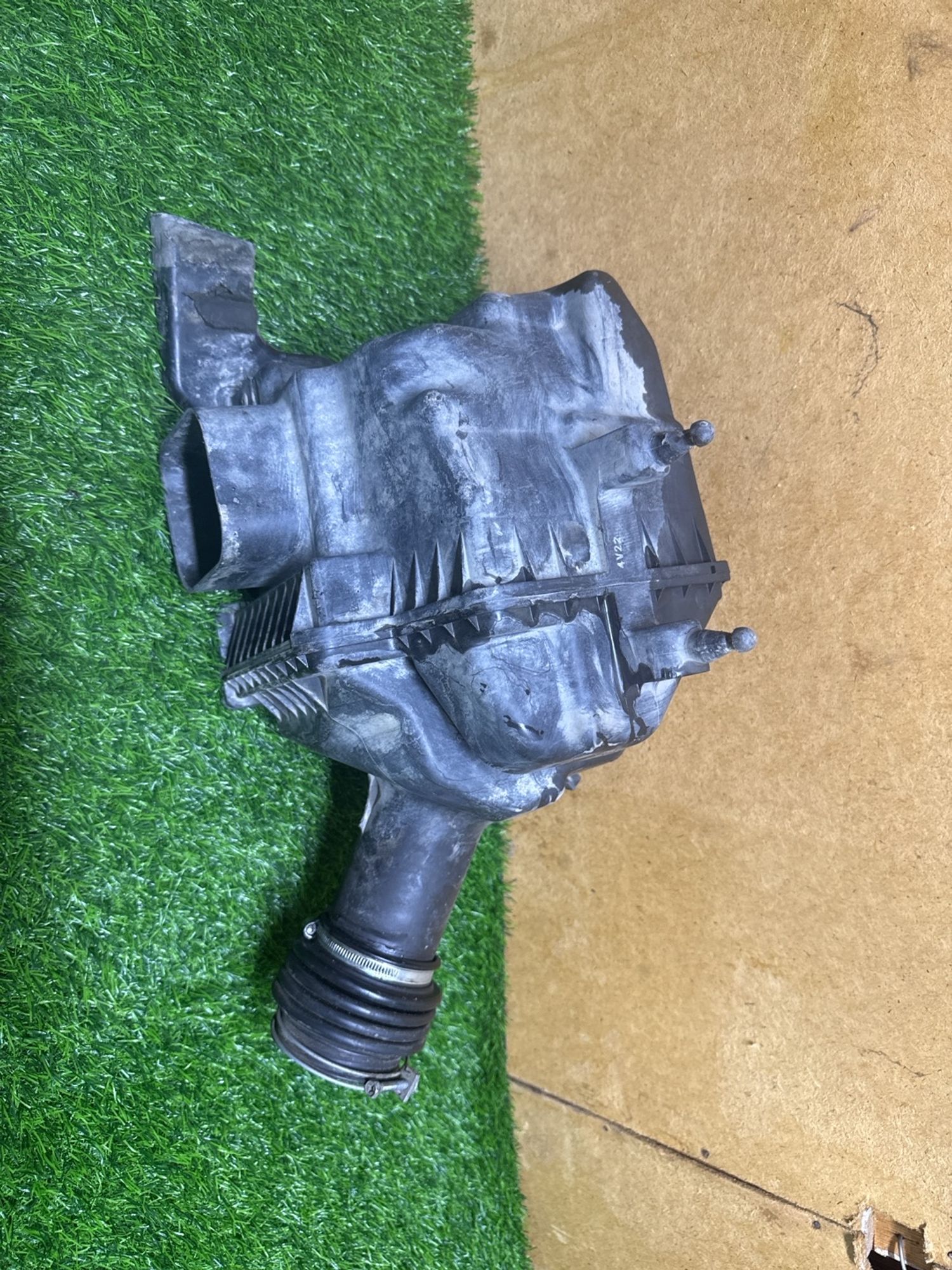 https://ycs.partsauto.market/partsauto-images/thmbs/userImages/268c7b7c5ddd9a209b42b9c618da965e/part/29261a57-fc64-459f-b711-2d4ebd043c02_1778668276833.jpg