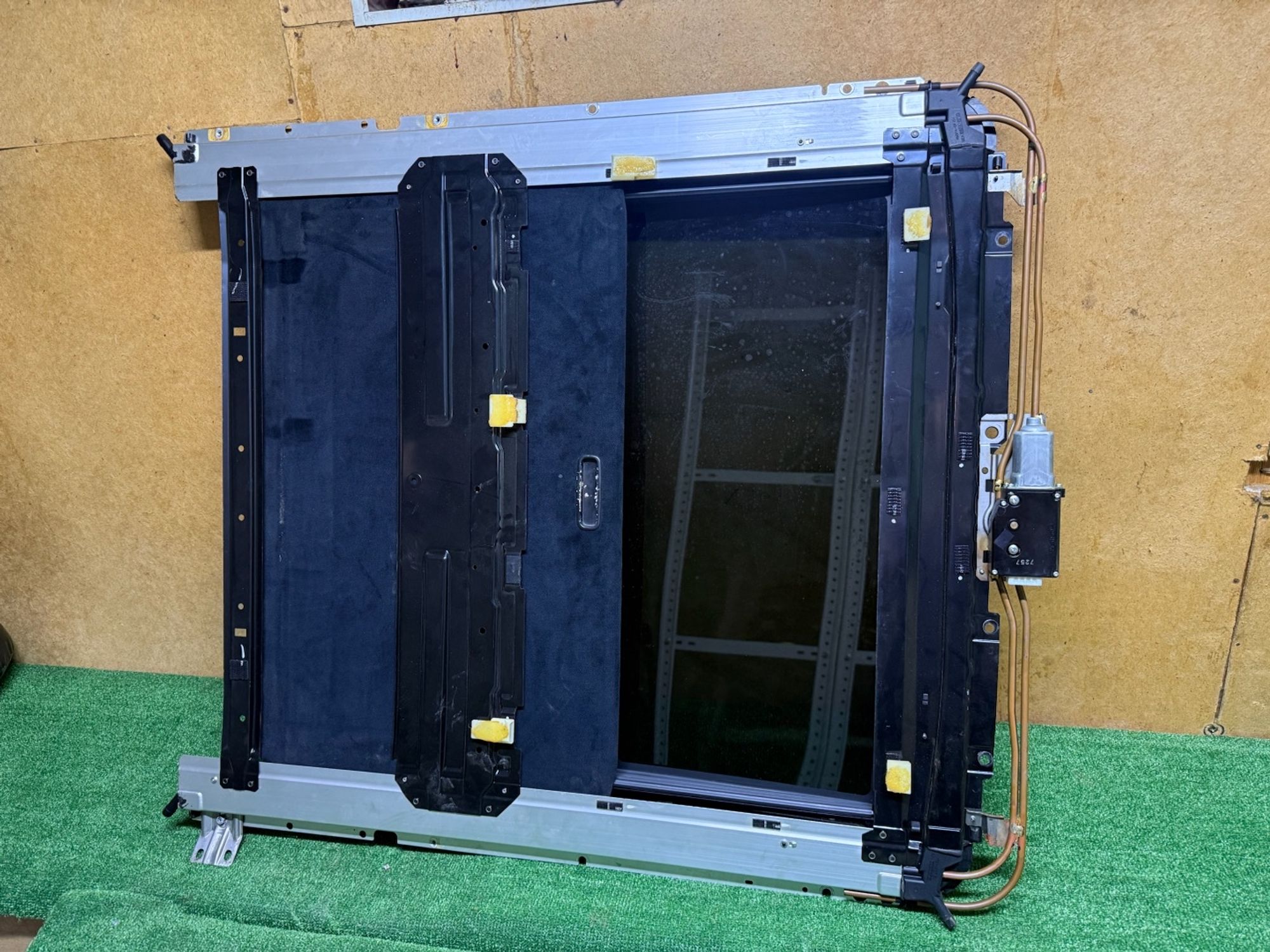 https://ycs.partsauto.market/partsauto-images/thmbs/userImages/268c7b7c5ddd9a209b42b9c618da965e/part/2db5e052-3d07-4278-a33a-a81b393c0e7a_1784790374961.jpg