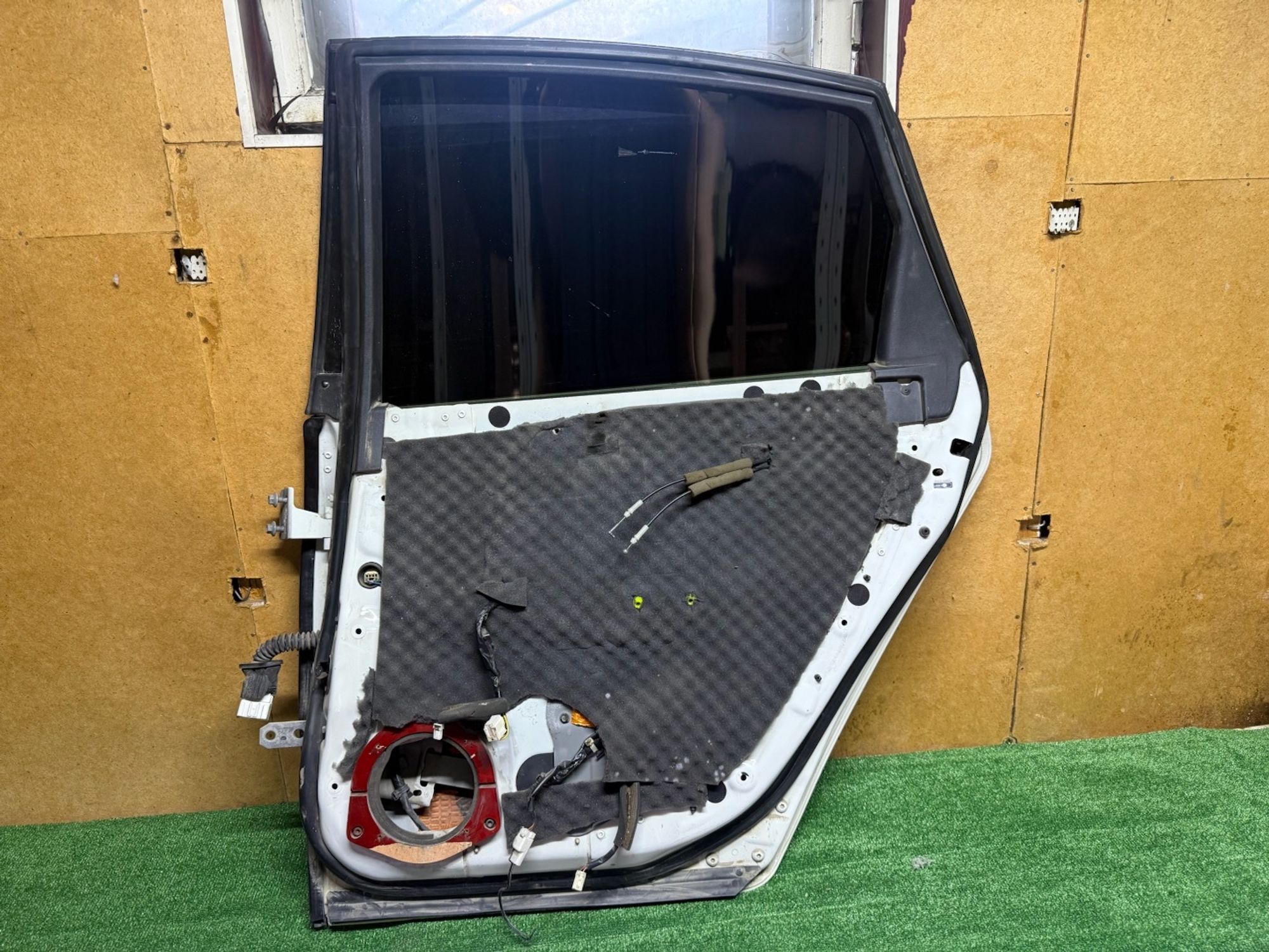 https://ycs.partsauto.market/partsauto-images/thmbs/userImages/268c7b7c5ddd9a209b42b9c618da965e/part/48f5e239-e7cc-47f5-b600-d9d825007d3f_1783038009743.jpg