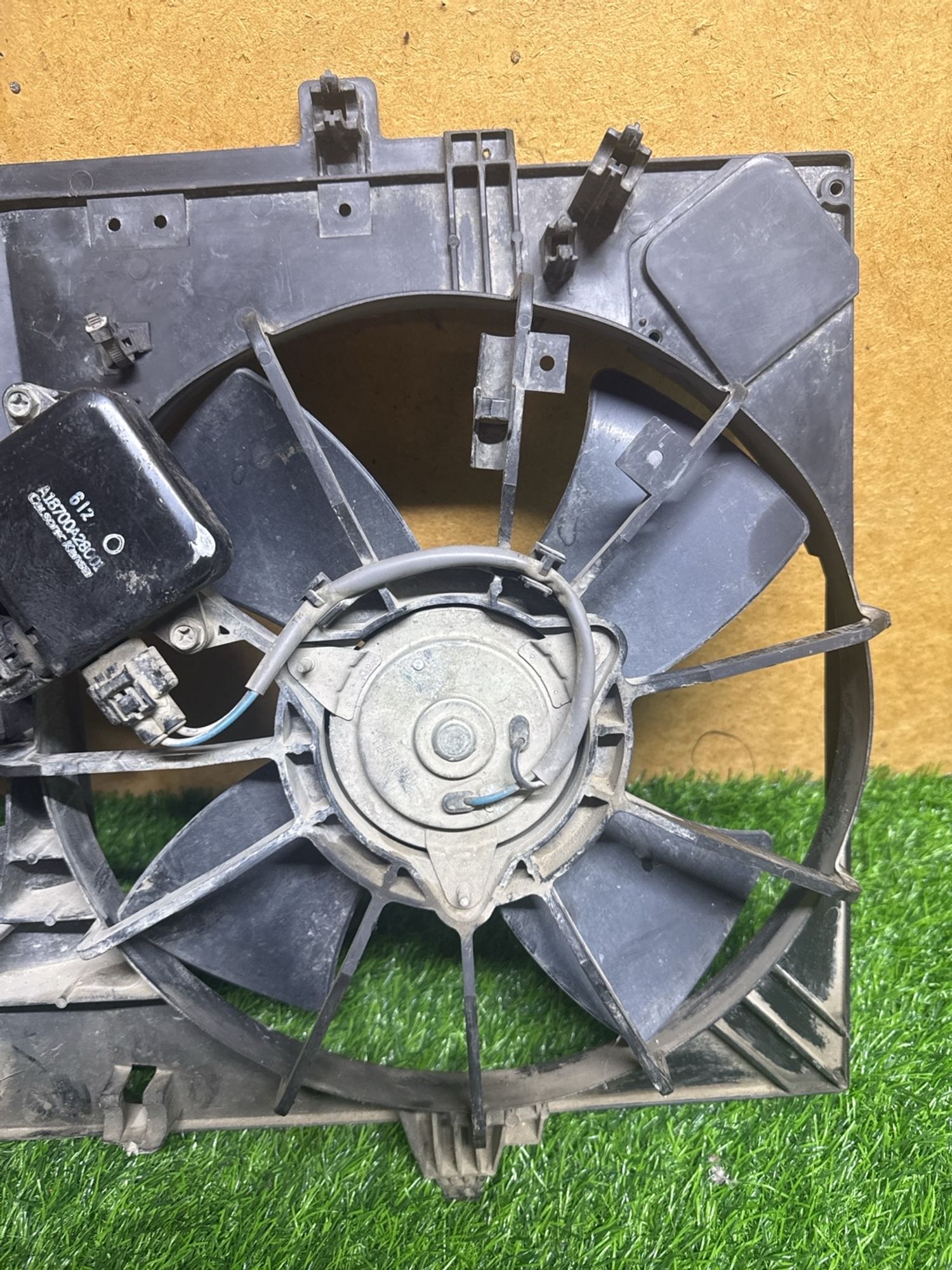 https://ycs.partsauto.market/partsauto-images/thmbs/userImages/268c7b7c5ddd9a209b42b9c618da965e/part/4e42d6c5-4ee8-4a14-a9d5-5cc8536cc531_1778670737568.jpg