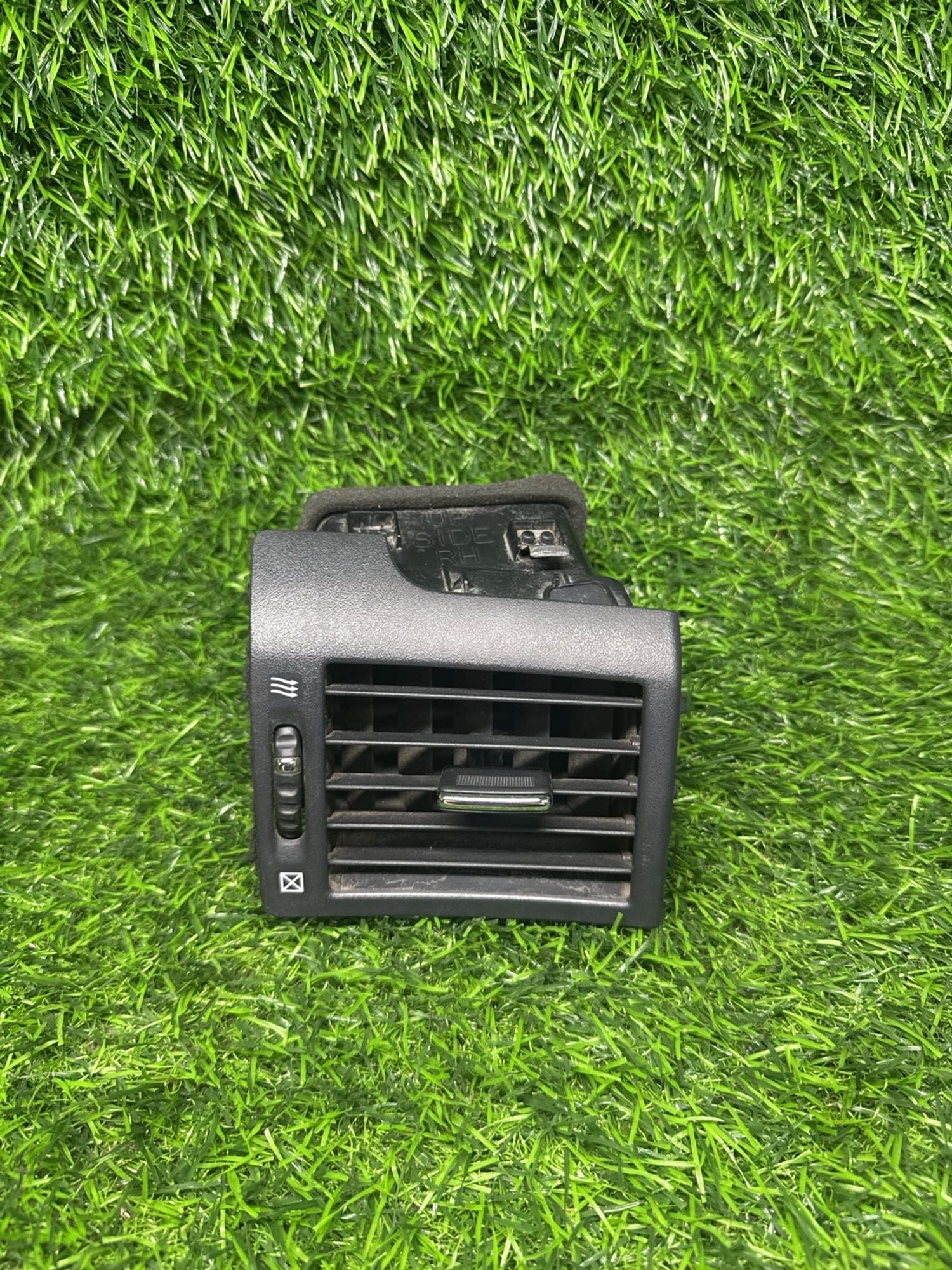 https://ycs.partsauto.market/partsauto-images/thmbs/userImages/268c7b7c5ddd9a209b42b9c618da965e/part/56be23b5-881c-4700-b4c3-d8f7322515b9_1780051717163.jpg
