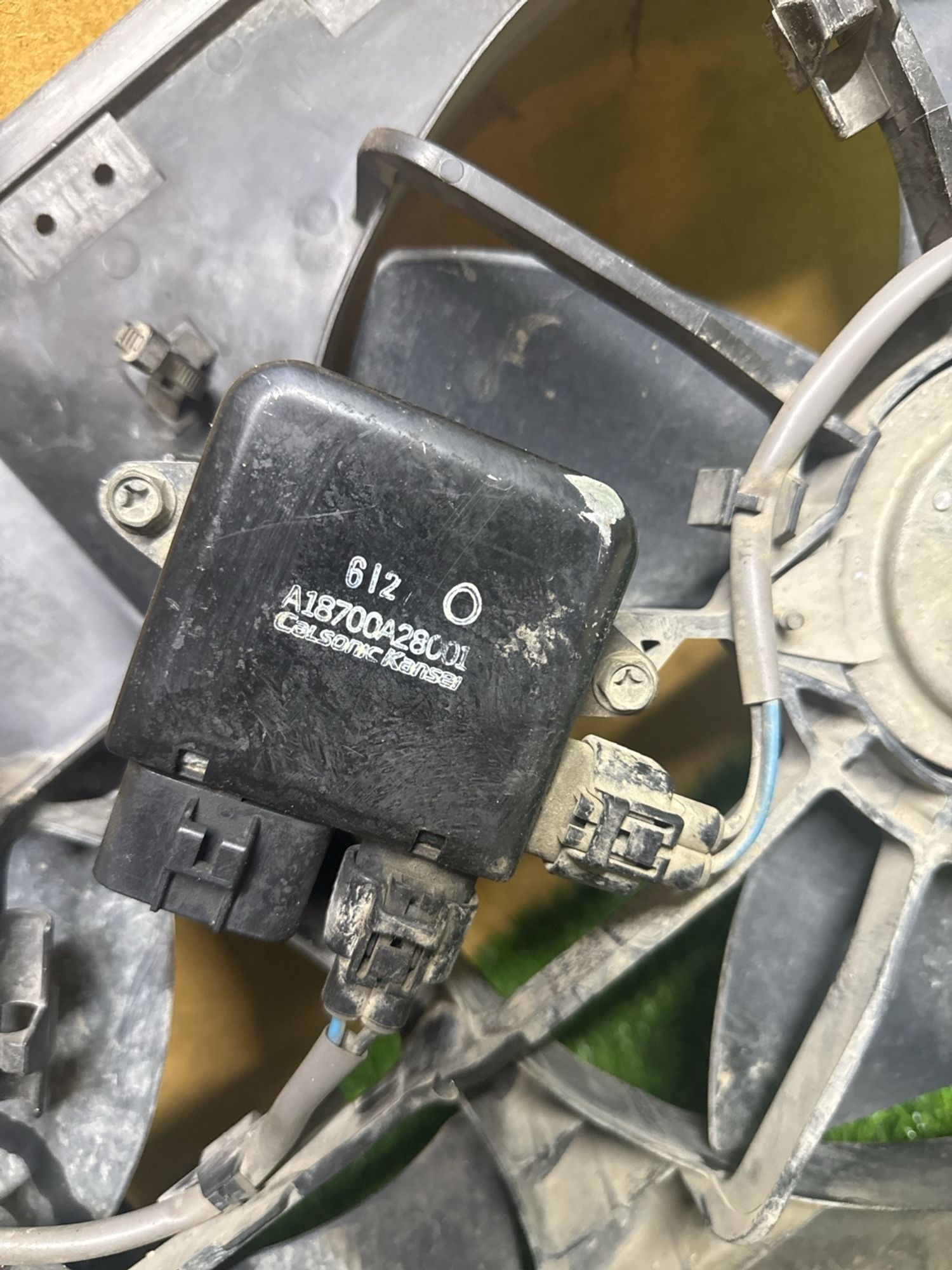 https://ycs.partsauto.market/partsauto-images/thmbs/userImages/268c7b7c5ddd9a209b42b9c618da965e/part/5c9457a1-1372-40bf-9f0a-222f30f480da_1778670739860.jpg