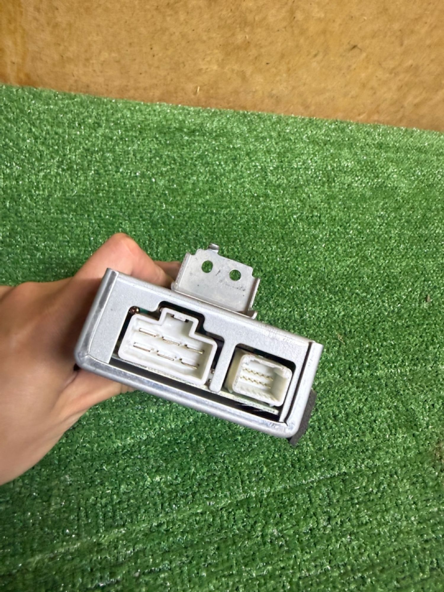 https://ycs.partsauto.market/partsauto-images/thmbs/userImages/268c7b7c5ddd9a209b42b9c618da965e/part/67435acf-f5ef-453f-8357-2bb5e2dfac60_1783951162553.jpg