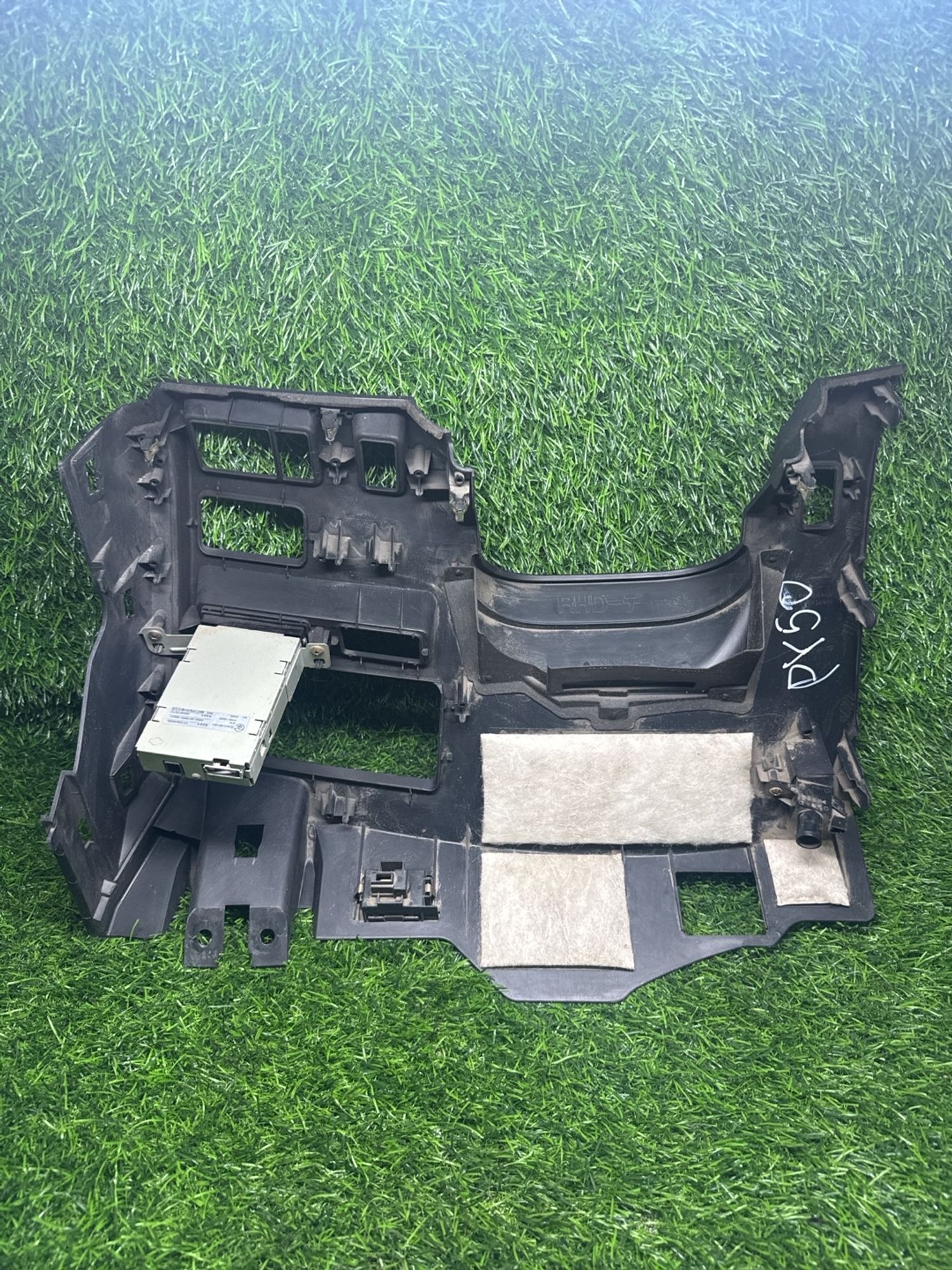 https://ycs.partsauto.market/partsauto-images/thmbs/userImages/268c7b7c5ddd9a209b42b9c618da965e/part/6759e5ec-1618-40f1-9d55-be99f25c06d5_1780051148602.jpg