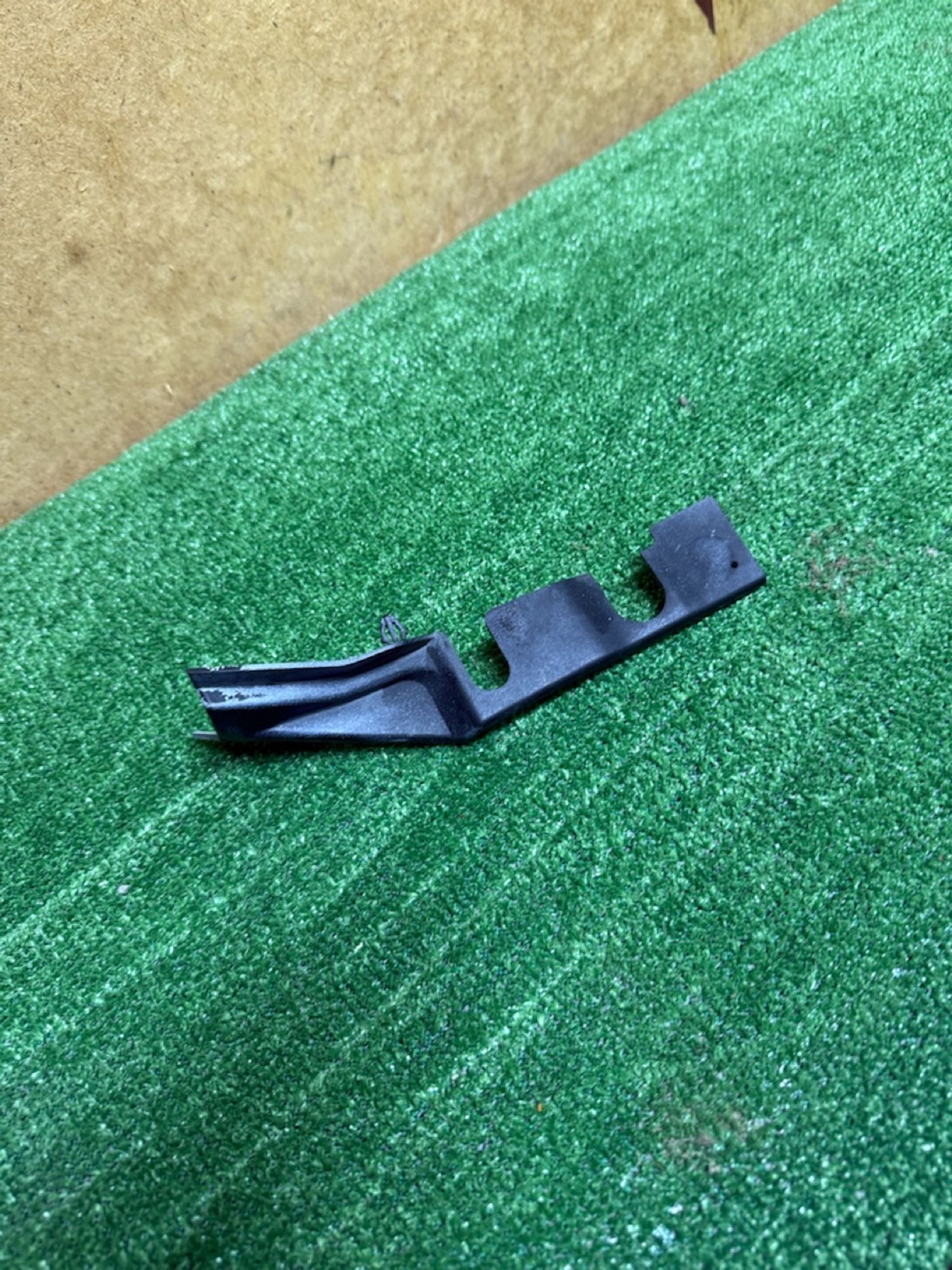https://ycs.partsauto.market/partsauto-images/thmbs/userImages/268c7b7c5ddd9a209b42b9c618da965e/part/698dcde3-0ff0-48fb-abe4-884e3e90fd2a_1783950552345.jpg