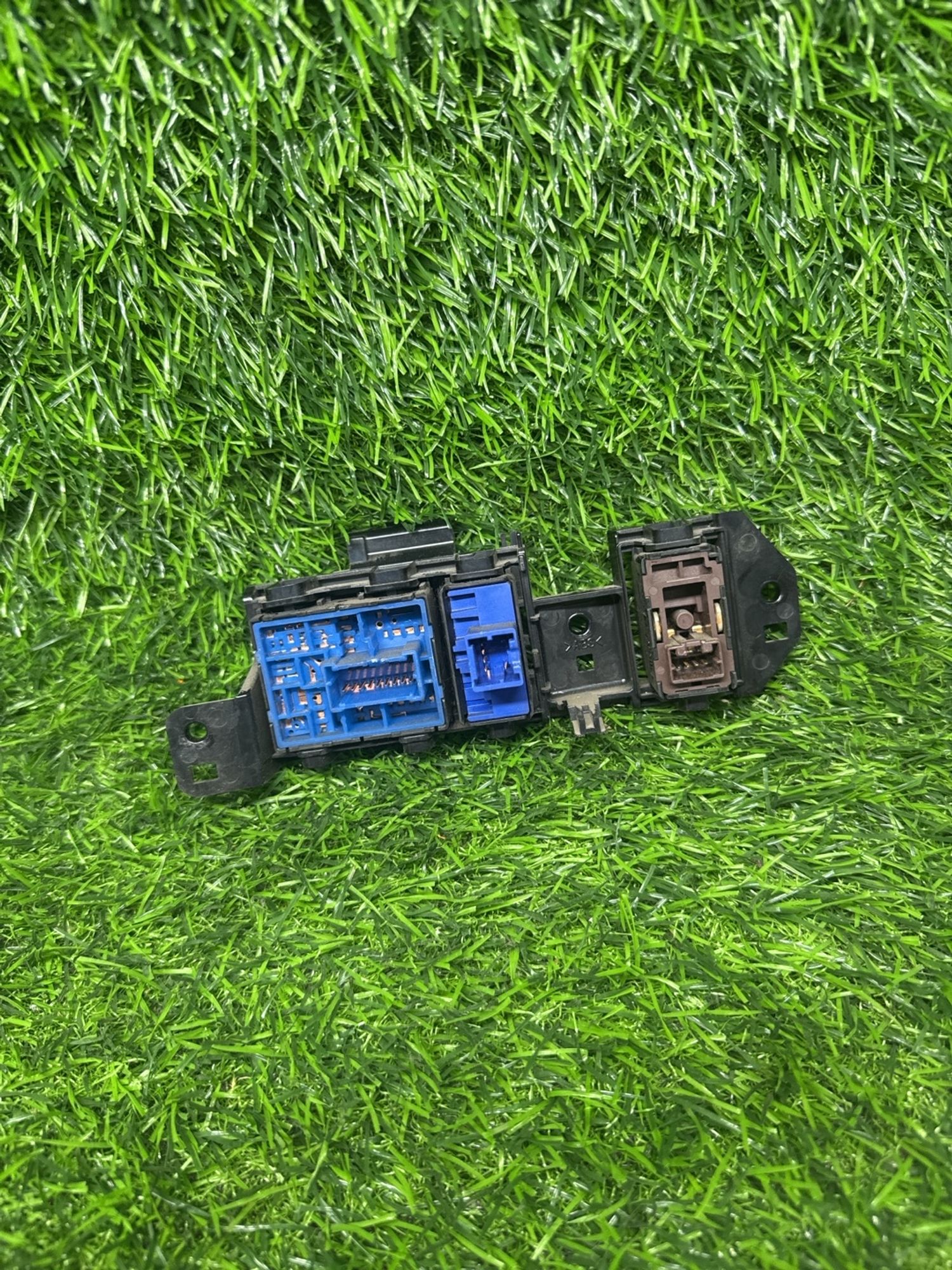 https://ycs.partsauto.market/partsauto-images/thmbs/userImages/268c7b7c5ddd9a209b42b9c618da965e/part/75116d78-822a-4b36-8f00-12342c5f0f6c_1780050614262.jpg