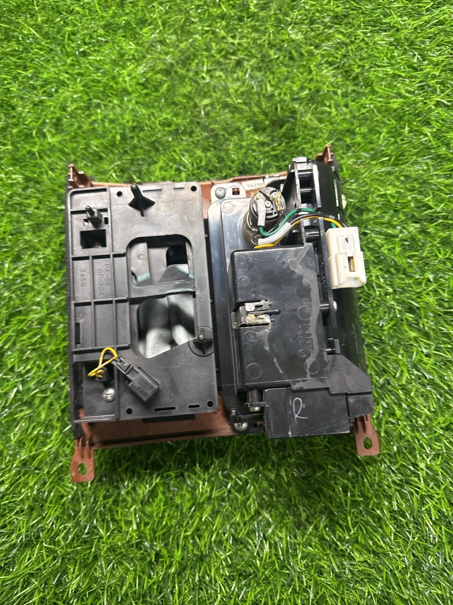 https://ycs.partsauto.market/partsauto-images/thmbs/userImages/268c7b7c5ddd9a209b42b9c618da965e/part/79c1926d-b4cb-47af-b818-d4fc0ca73385_1779878663876.jpg