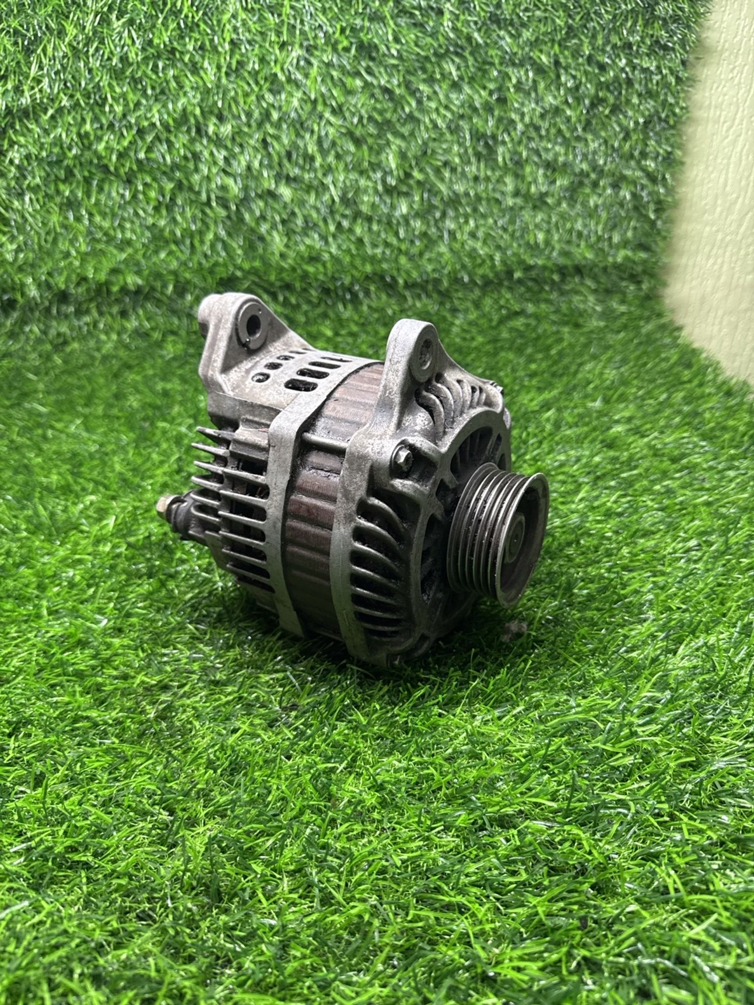 https://ycs.partsauto.market/partsauto-images/thmbs/userImages/268c7b7c5ddd9a209b42b9c618da965e/part/80f74af0-86e6-4457-a658-471d20f2f36f_1778748867267.jpg