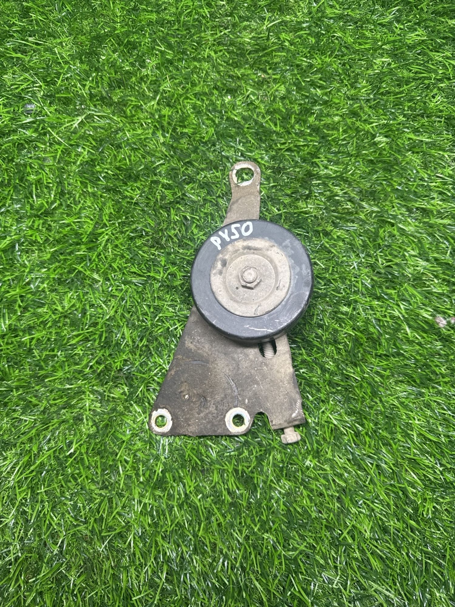 https://ycs.partsauto.market/partsauto-images/thmbs/userImages/268c7b7c5ddd9a209b42b9c618da965e/part/872f47db-103a-446d-9d48-b373fdcbf0df_1778751938783.jpg