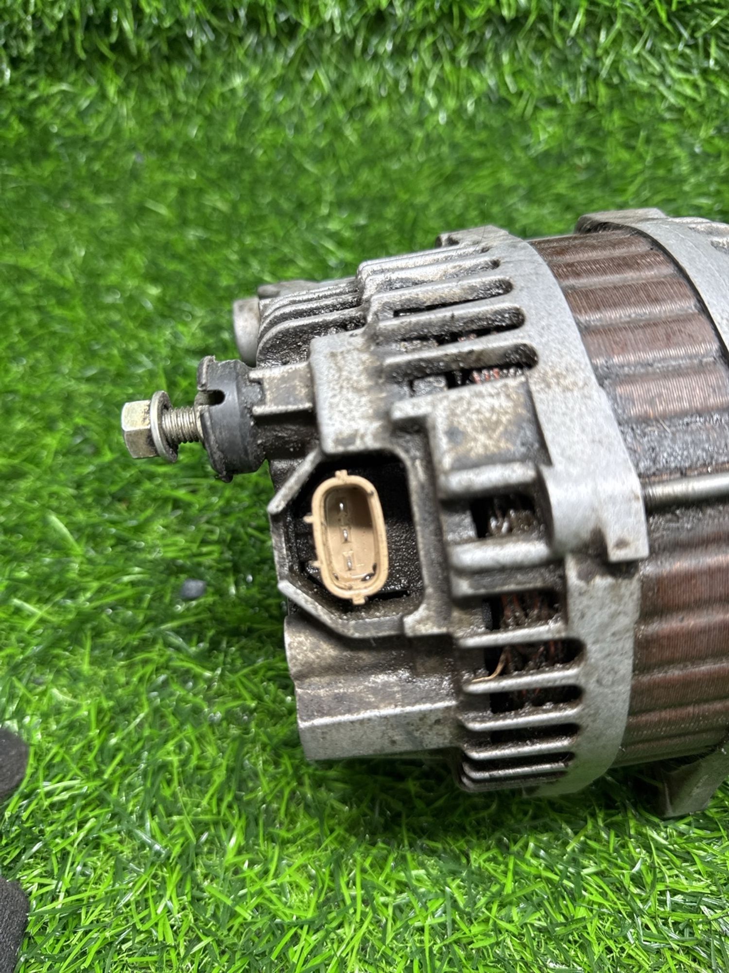 https://ycs.partsauto.market/partsauto-images/thmbs/userImages/268c7b7c5ddd9a209b42b9c618da965e/part/94377da4-853d-46b2-a866-d2d3da76c1c8_1778748877867.jpg