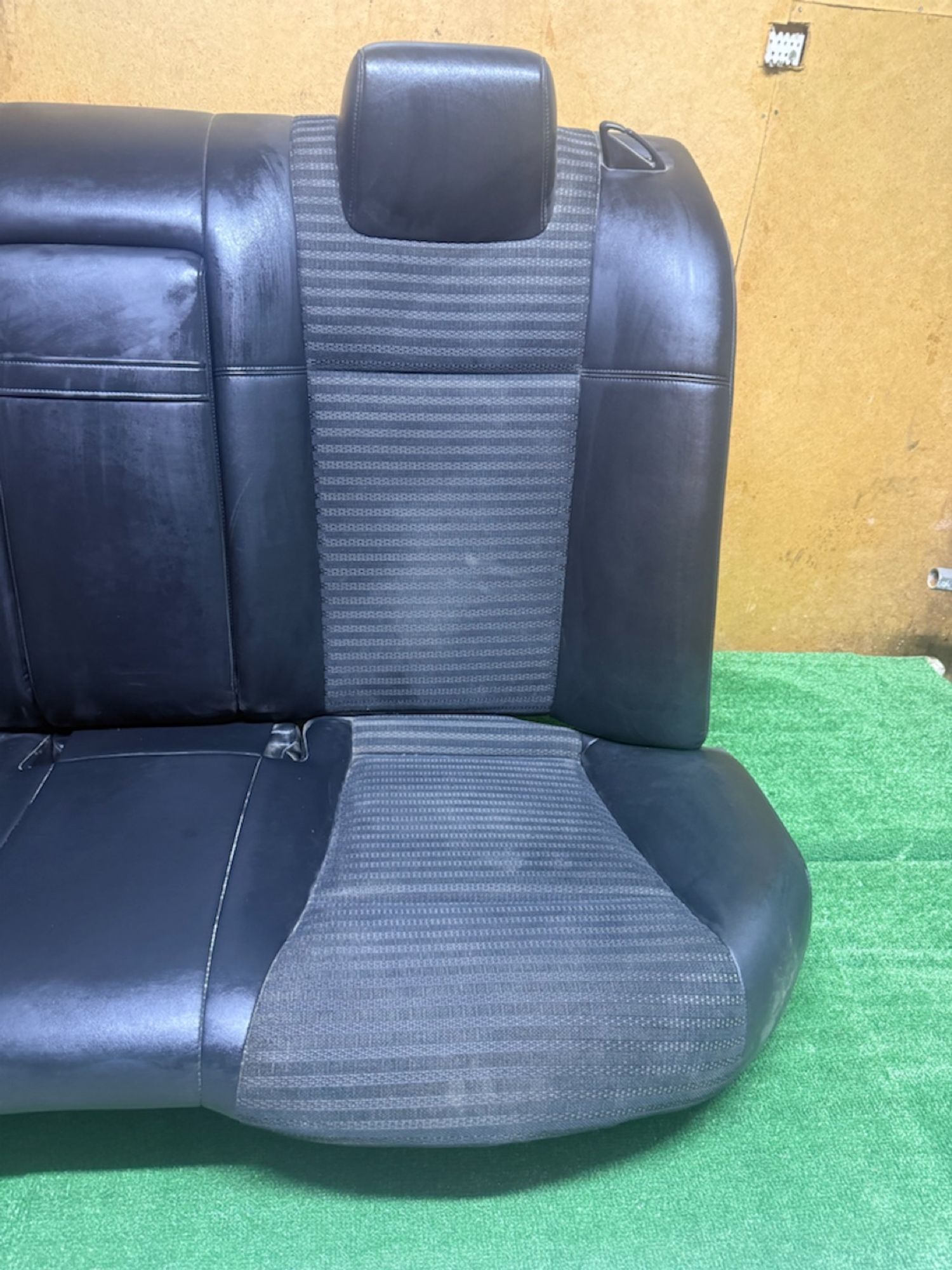 https://ycs.partsauto.market/partsauto-images/thmbs/userImages/268c7b7c5ddd9a209b42b9c618da965e/part/bb94440d-0f01-43b6-a917-d63c09f5b275_1784789851296.jpg