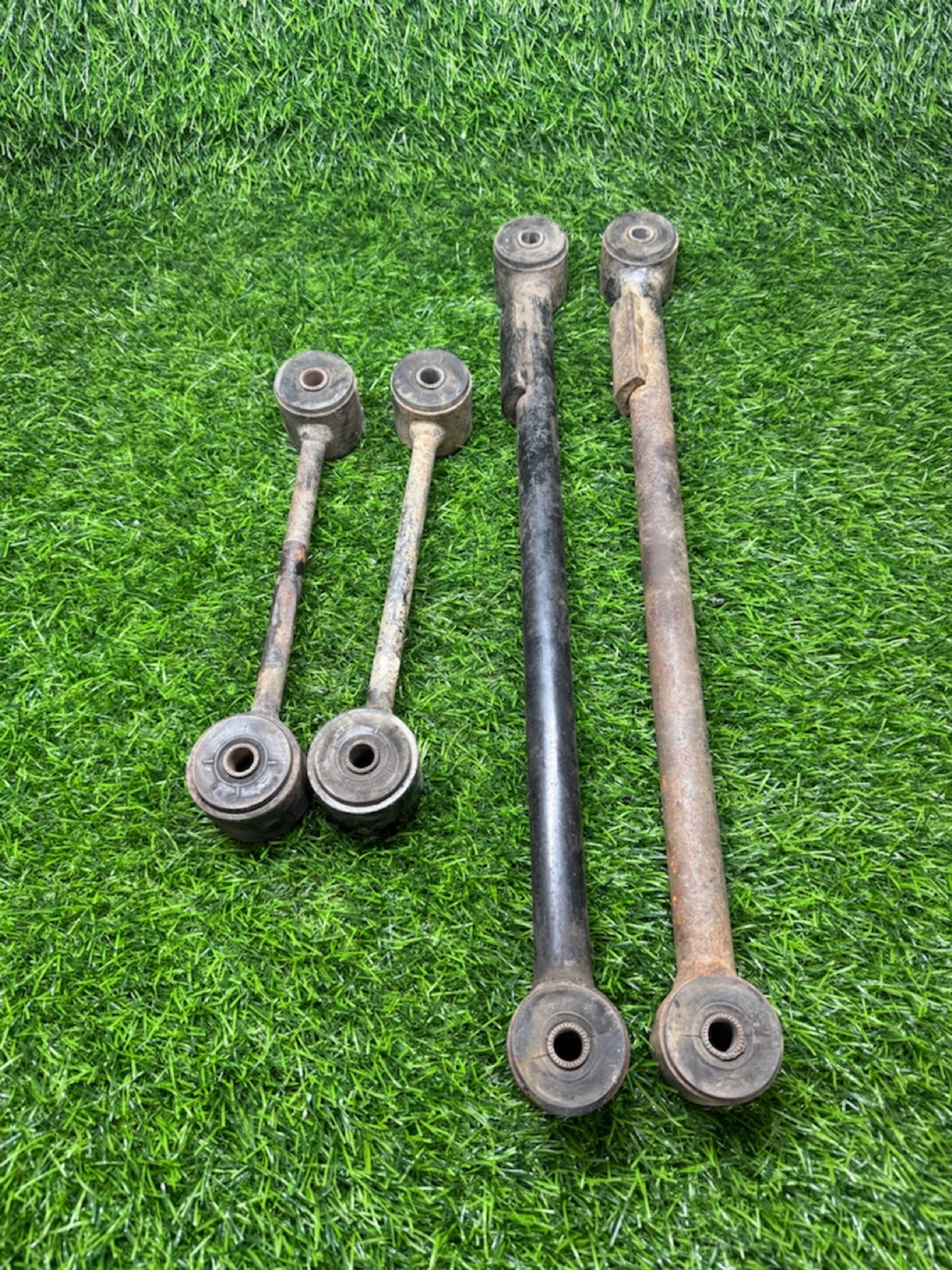 https://ycs.partsauto.market/partsauto-images/thmbs/userImages/268c7b7c5ddd9a209b42b9c618da965e/part/bf0dc08c-a3f1-447e-966d-54d6bb576a38_1783949878357.jpg