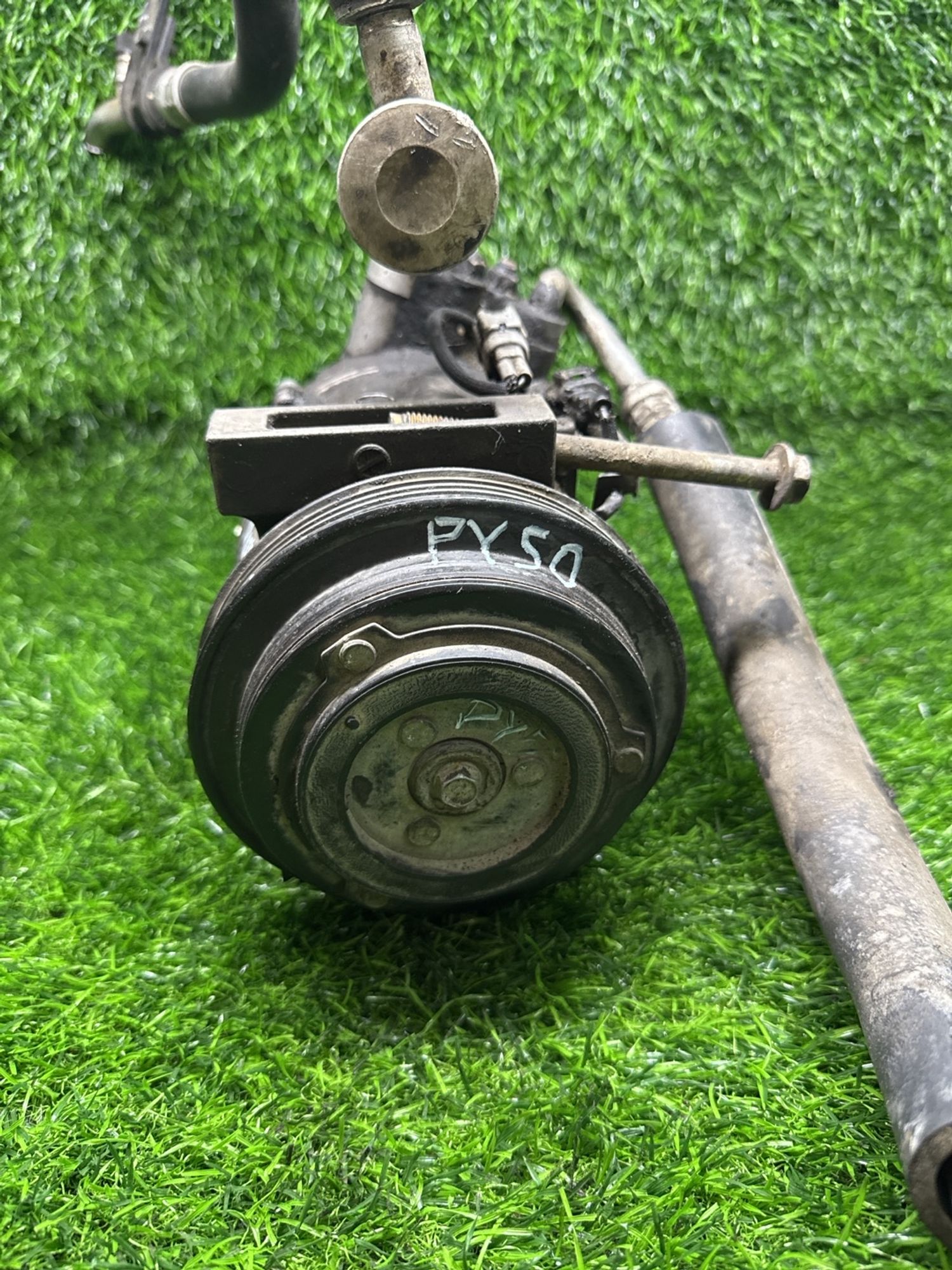 https://ycs.partsauto.market/partsauto-images/thmbs/userImages/268c7b7c5ddd9a209b42b9c618da965e/part/c0646e2d-e11c-44fb-b38d-f93285c58386_1778750145035.jpg