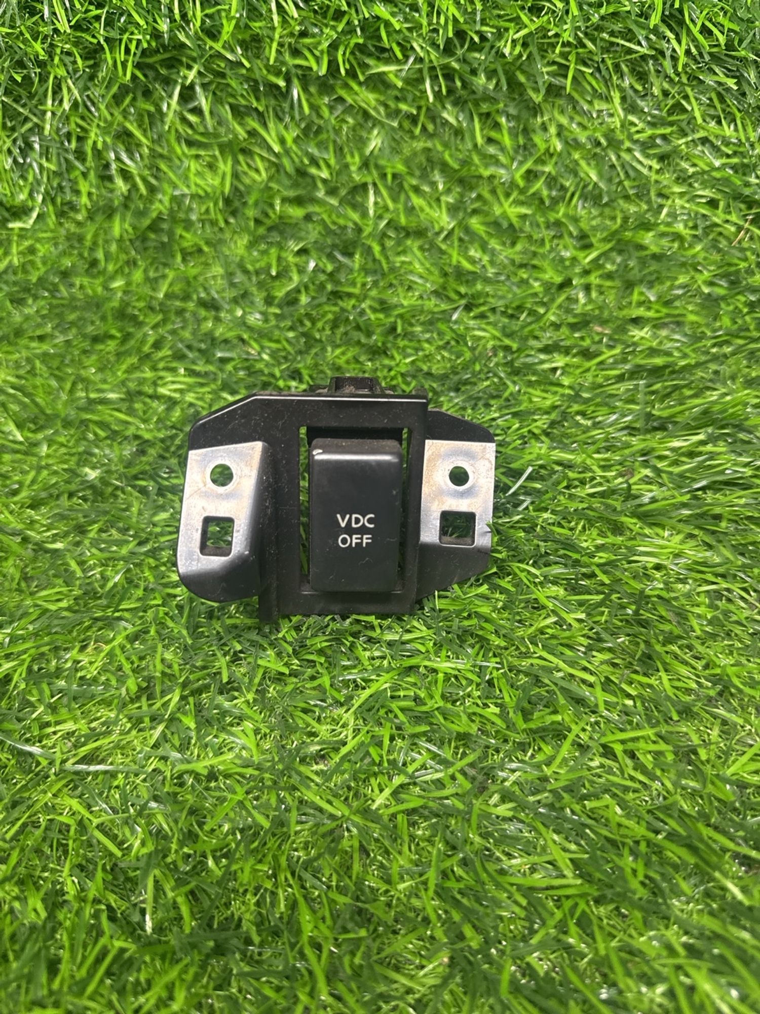 https://ycs.partsauto.market/partsauto-images/thmbs/userImages/268c7b7c5ddd9a209b42b9c618da965e/part/c8bfd68b-cca4-41d0-b5d8-9b9a1c2e9c87_1780050737501.jpg