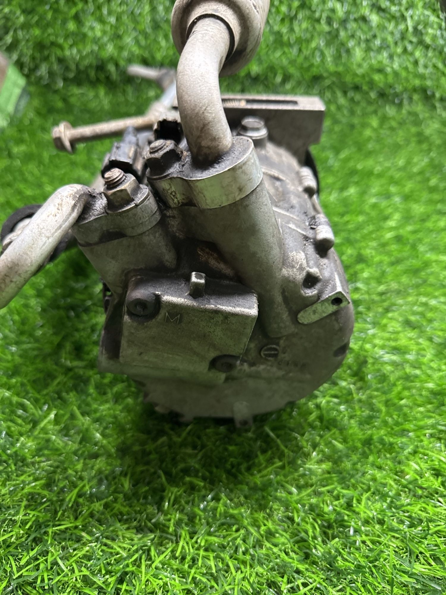 https://ycs.partsauto.market/partsauto-images/thmbs/userImages/268c7b7c5ddd9a209b42b9c618da965e/part/d4b795df-6af1-4cfb-b582-1337ee06a79a_1778750156482.jpg