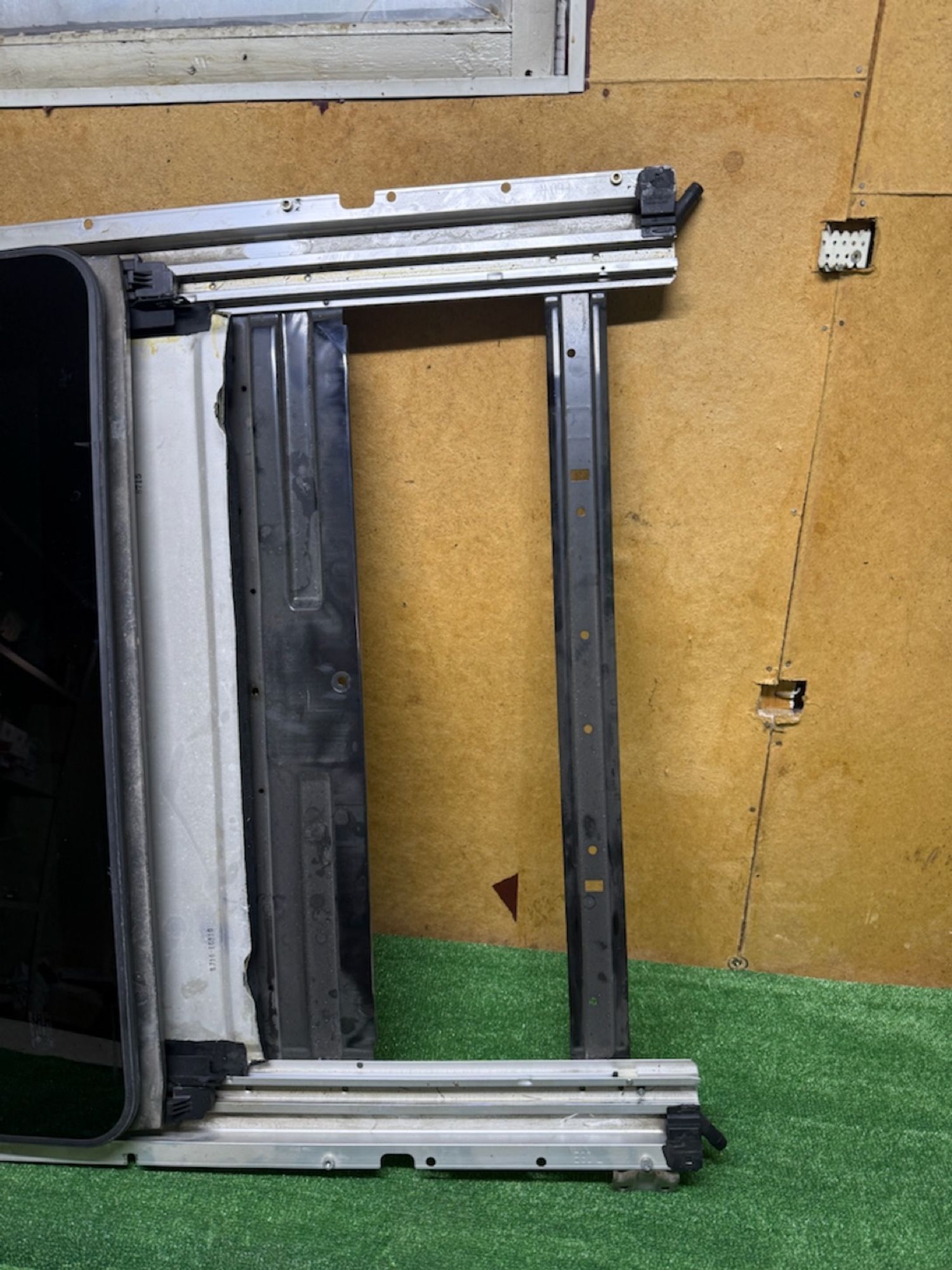 https://ycs.partsauto.market/partsauto-images/thmbs/userImages/268c7b7c5ddd9a209b42b9c618da965e/part/d579753d-064c-40c7-932c-fe124ea9d775_1784790382318.jpg
