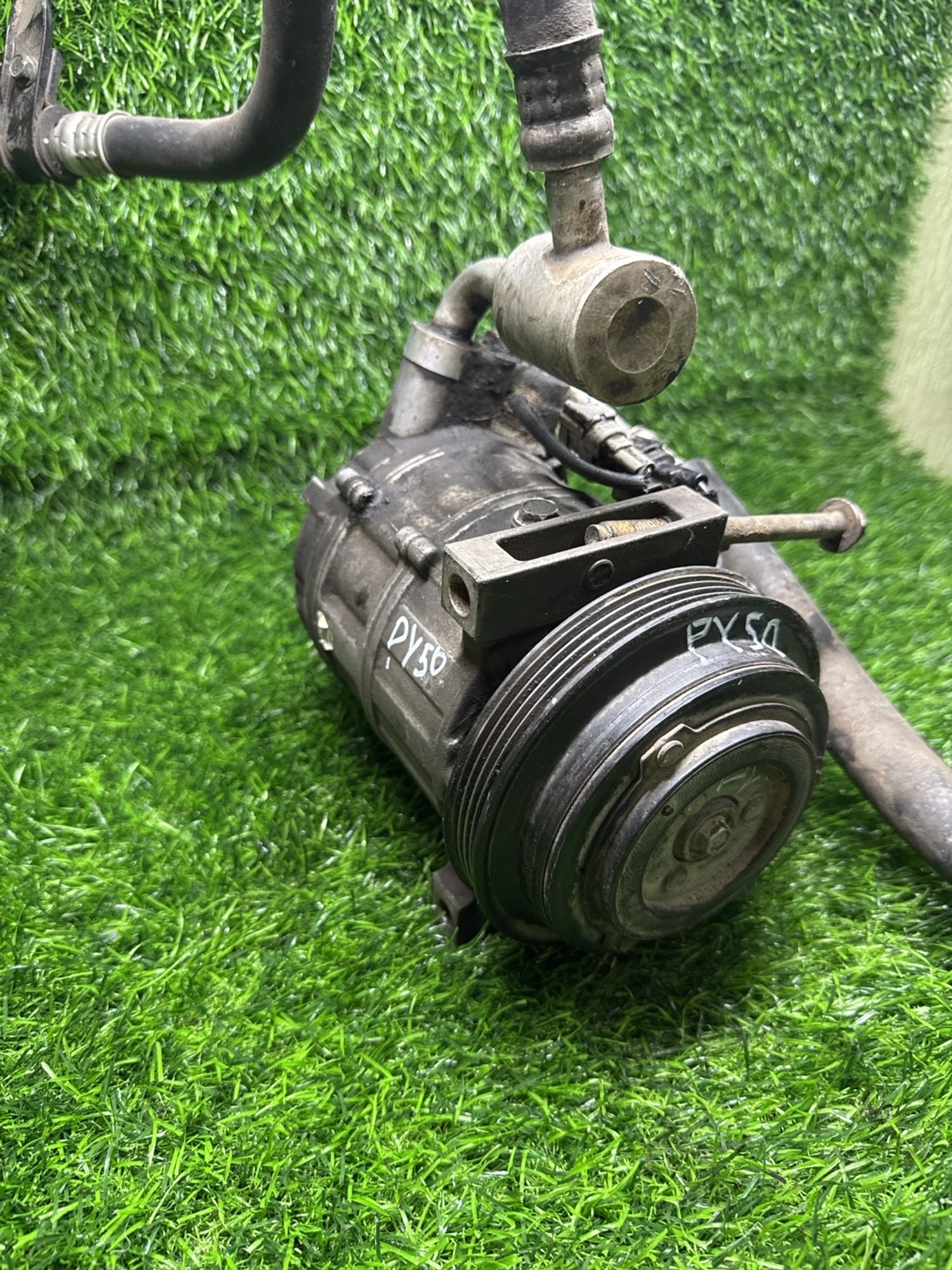 https://ycs.partsauto.market/partsauto-images/thmbs/userImages/268c7b7c5ddd9a209b42b9c618da965e/part/de853d4d-57f0-4148-a48b-dd64b77a89ab_1778750166701.jpg