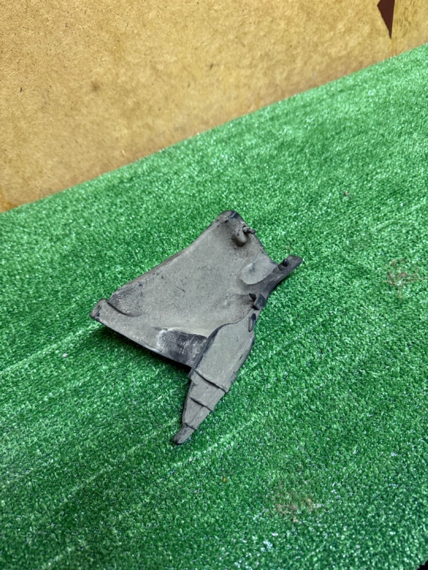 https://ycs.partsauto.market/partsauto-images/thmbs/userImages/268c7b7c5ddd9a209b42b9c618da965e/part/fb2505d4-0854-4760-ade4-c27e885cc6ec_1783950681538.jpg