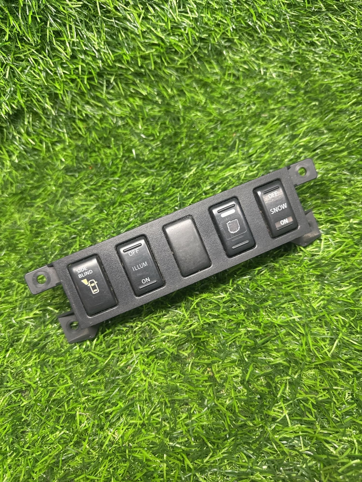 https://ycs.partsauto.market/partsauto-images/thmbs/userImages/268c7b7c5ddd9a209b42b9c618da965e/part/fc892a40-6eda-4187-9f1d-704009769e68_1780049210859.jpg