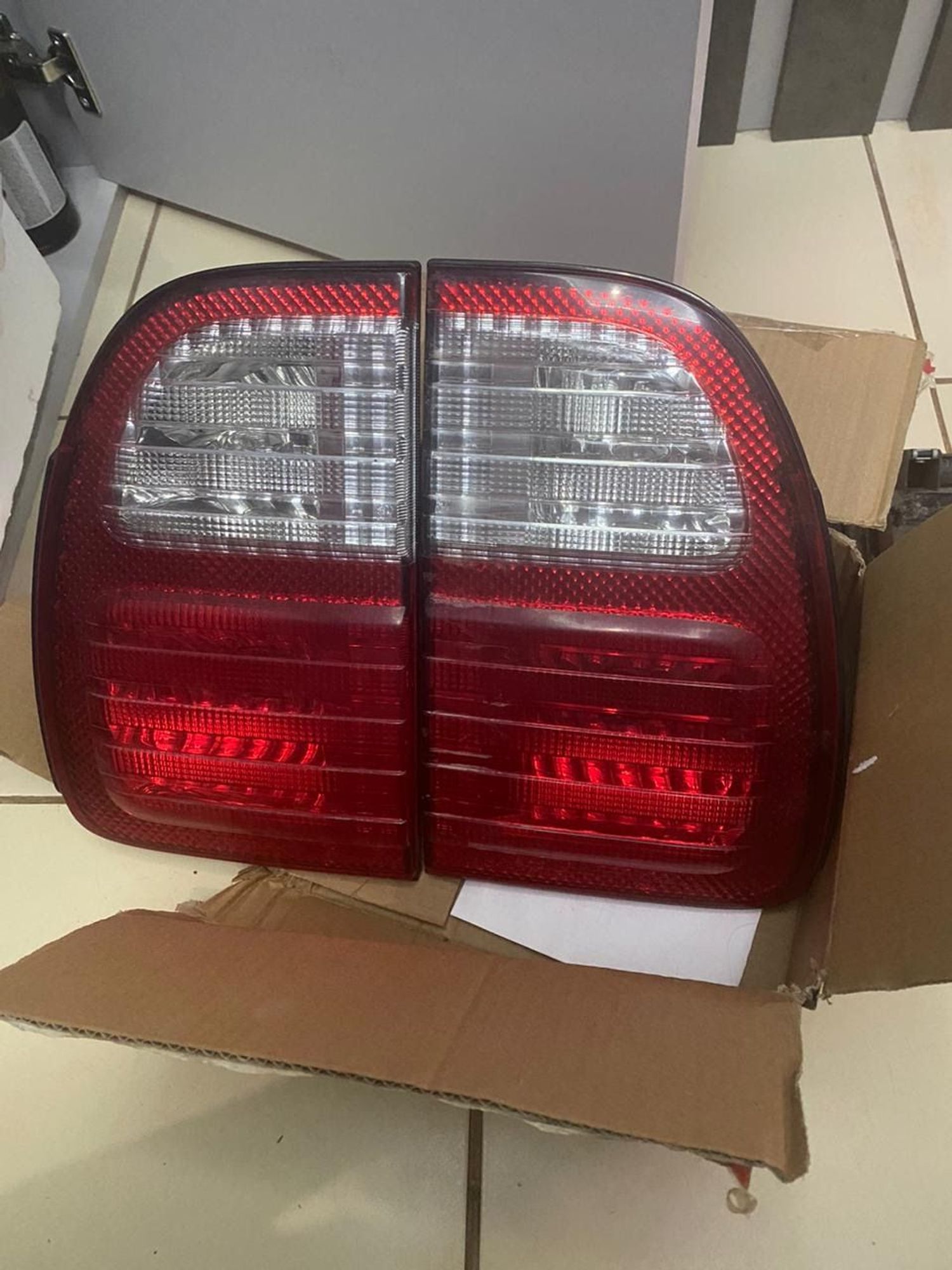 https://ycs.partsauto.market/partsauto-images/thmbs/userImages/36a453db46051dc14397ea92b09a4e22/part/91f88f0f-ea5c-4bf2-a005-6f0247005b79_1692802197839.jpg