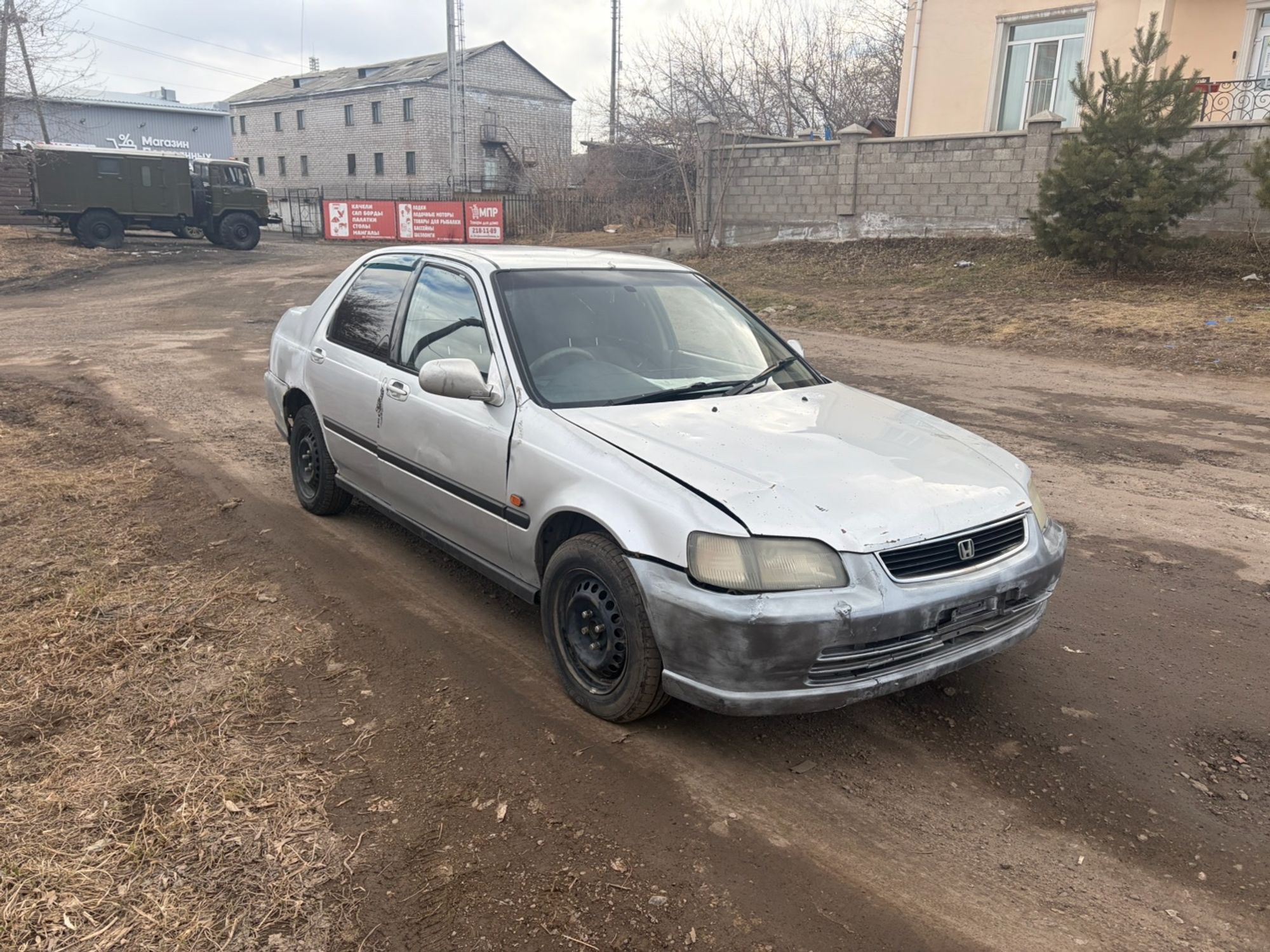 https://ycs.partsauto.market/partsauto-images/thmbs/userImages/42b2dd1a52f865adec582775ae07ad9c/car/a98a42e8-2630-461f-9868-6836d8f164d6_1780760068005.jpg