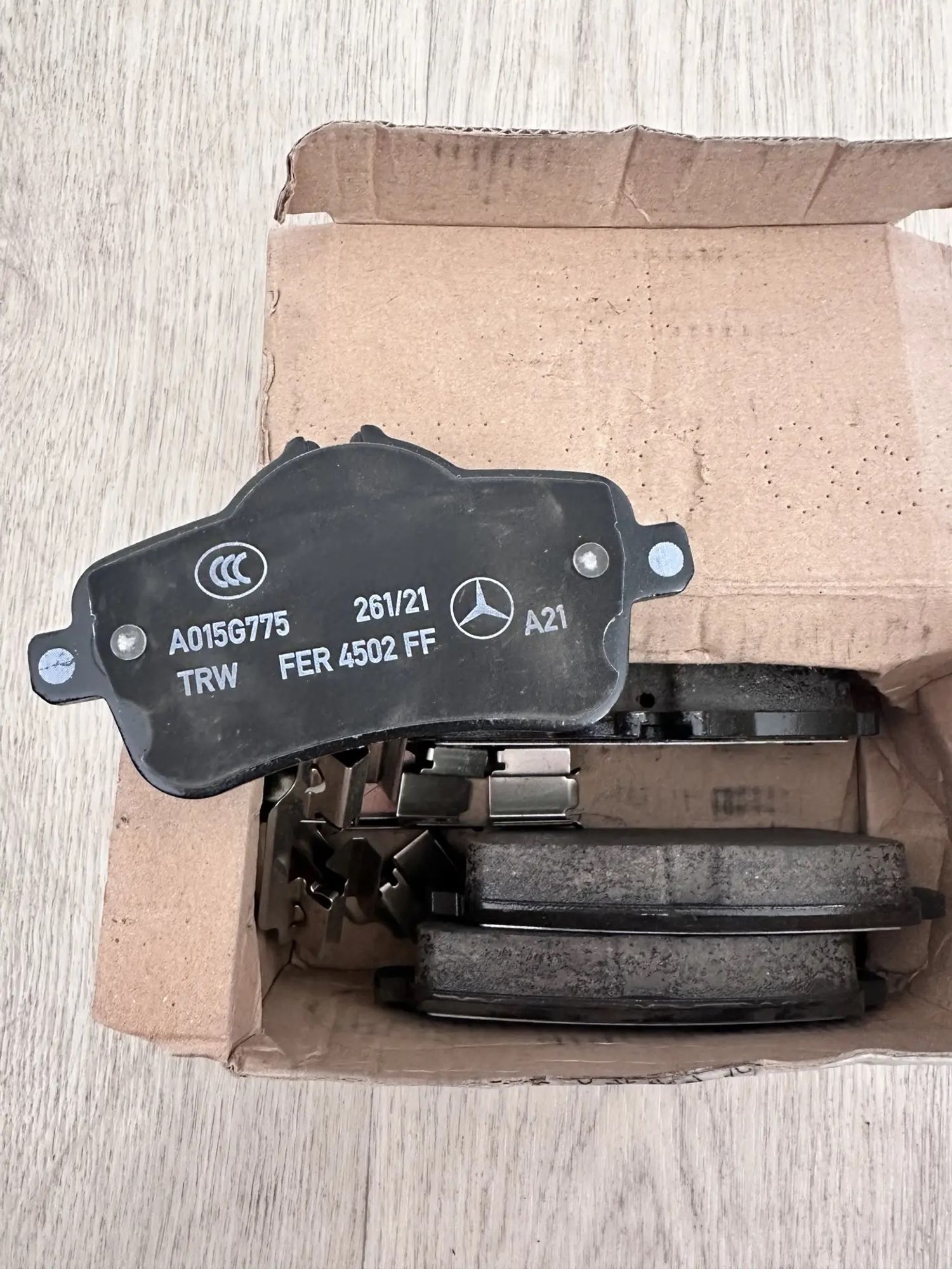 Колодки Тормозные Задние. A0004209904 / A0064203420 / A0074207820 Mercedes-BENZ A0004209904, 18198 рублей, Сосновоборск
