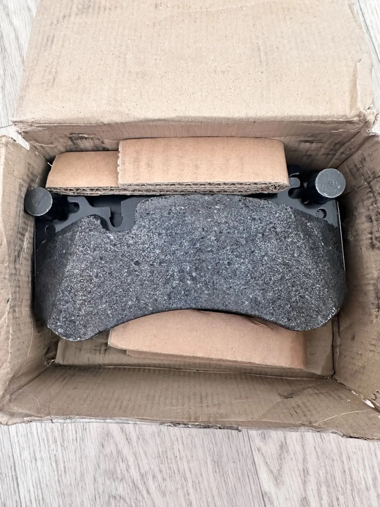 Колодки Тормозные 6,3 Brake PAD Mercedes-BENZ арт. A0074205920, 9758 рублей, Сосновоборск