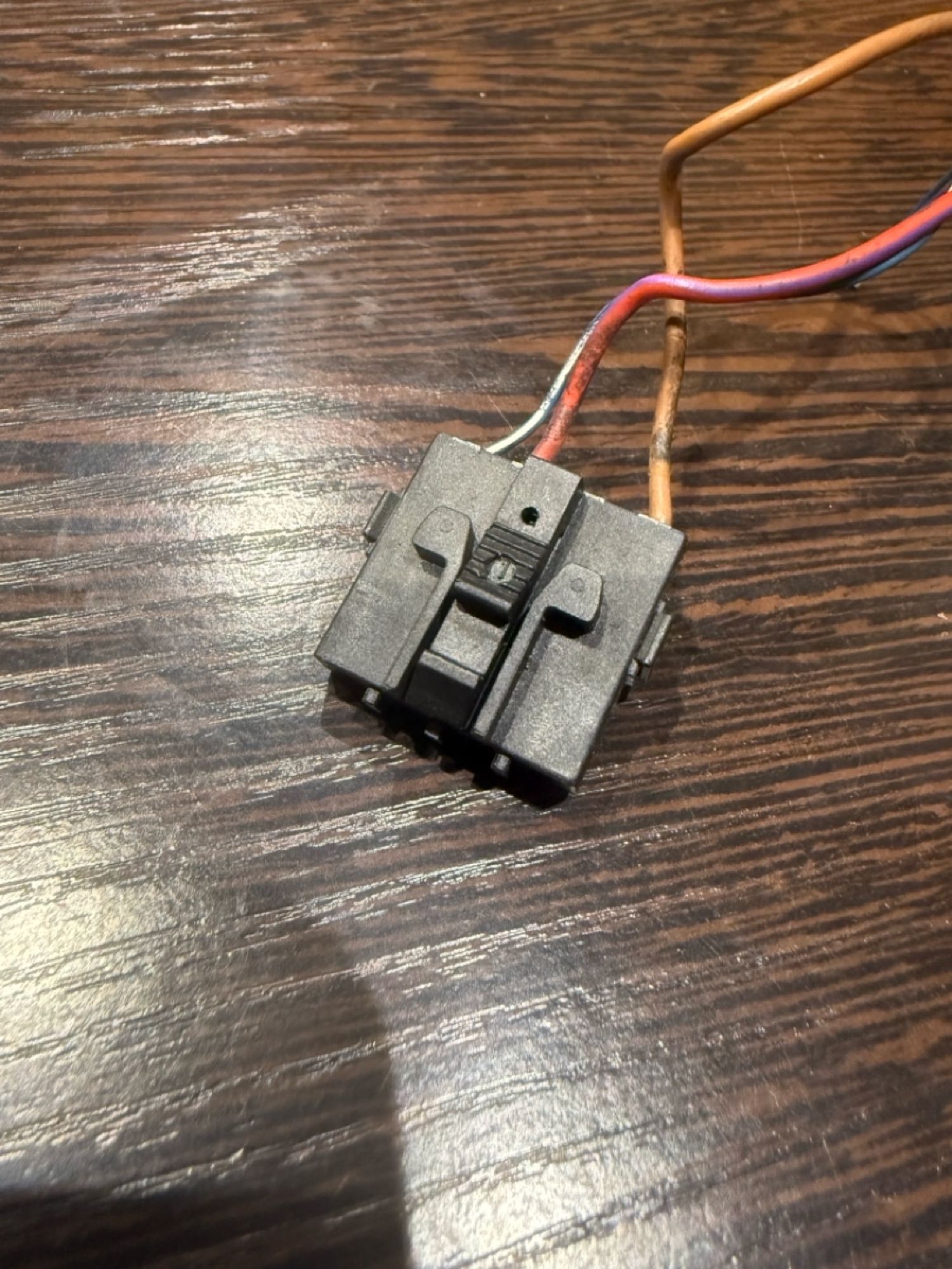 https://ycs.partsauto.market/partsauto-images/thmbs/userImages/43882a47fd2f3f0e3660b9e29cab323a/part/0069d900-38b3-4305-99c7-b59d6efd438d_1785787449828.jpg