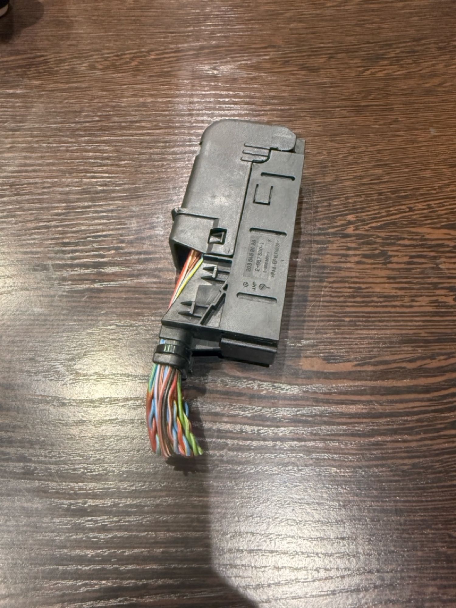 https://ycs.partsauto.market/partsauto-images/thmbs/userImages/43882a47fd2f3f0e3660b9e29cab323a/part/0aa8cee6-fdef-4573-92e8-a5cba74d6de3_1785785100424.jpg