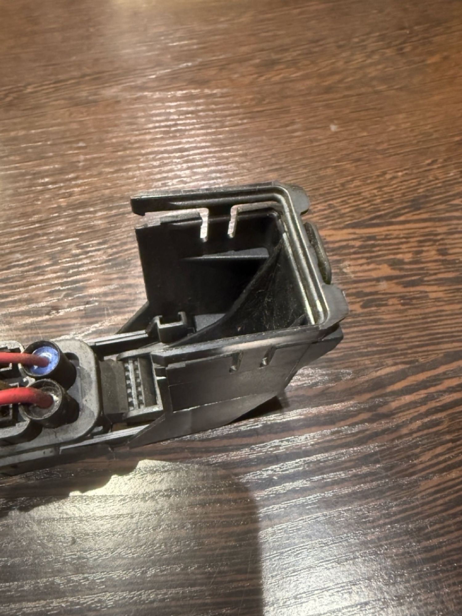 https://ycs.partsauto.market/partsauto-images/thmbs/userImages/43882a47fd2f3f0e3660b9e29cab323a/part/123ef994-19d9-46fe-846f-ab927847faec_1785785465744.jpg