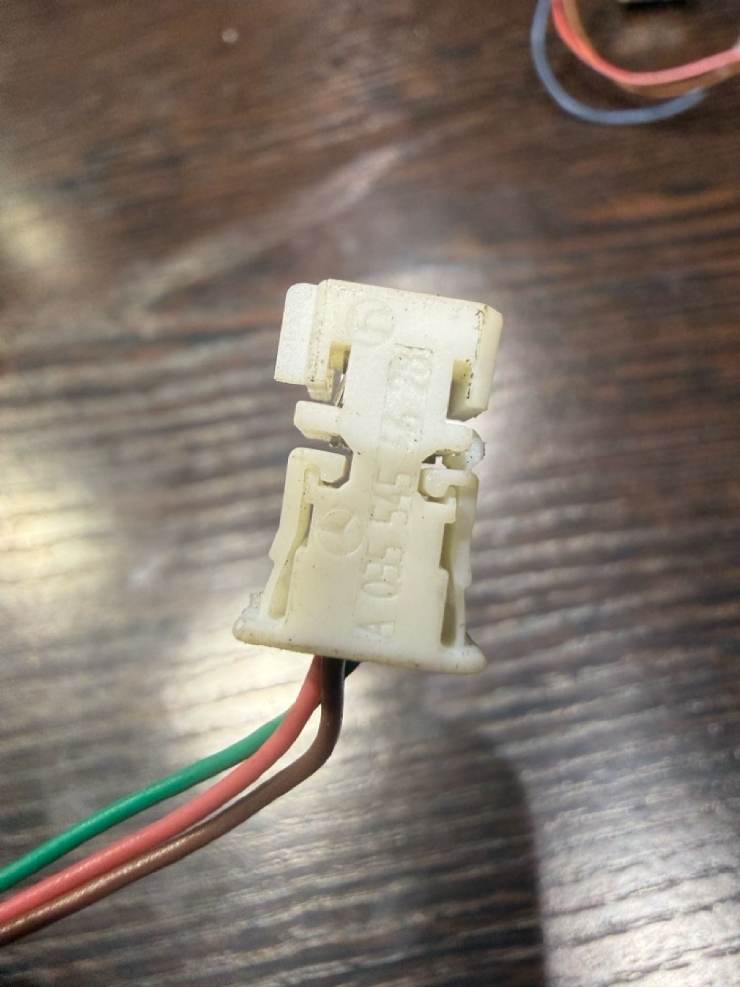 https://ycs.partsauto.market/partsauto-images/thmbs/userImages/43882a47fd2f3f0e3660b9e29cab323a/part/5efb59cf-2725-4e4c-8771-72878e20f1fe_1785788209262.jpg