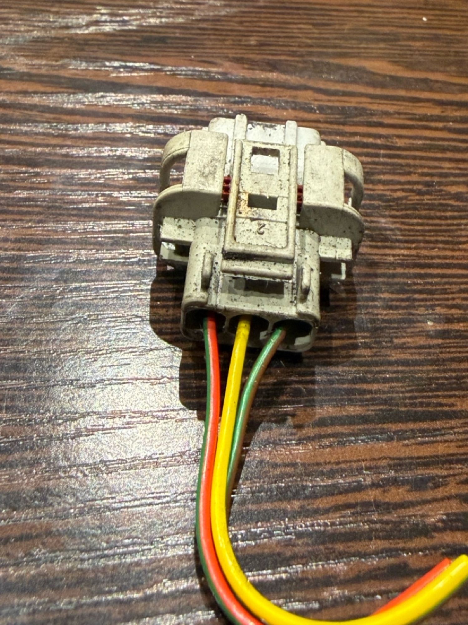 https://ycs.partsauto.market/partsauto-images/thmbs/userImages/43882a47fd2f3f0e3660b9e29cab323a/part/74571602-e9a7-4f7e-a509-caf1e463097d_1781636202000.jpg