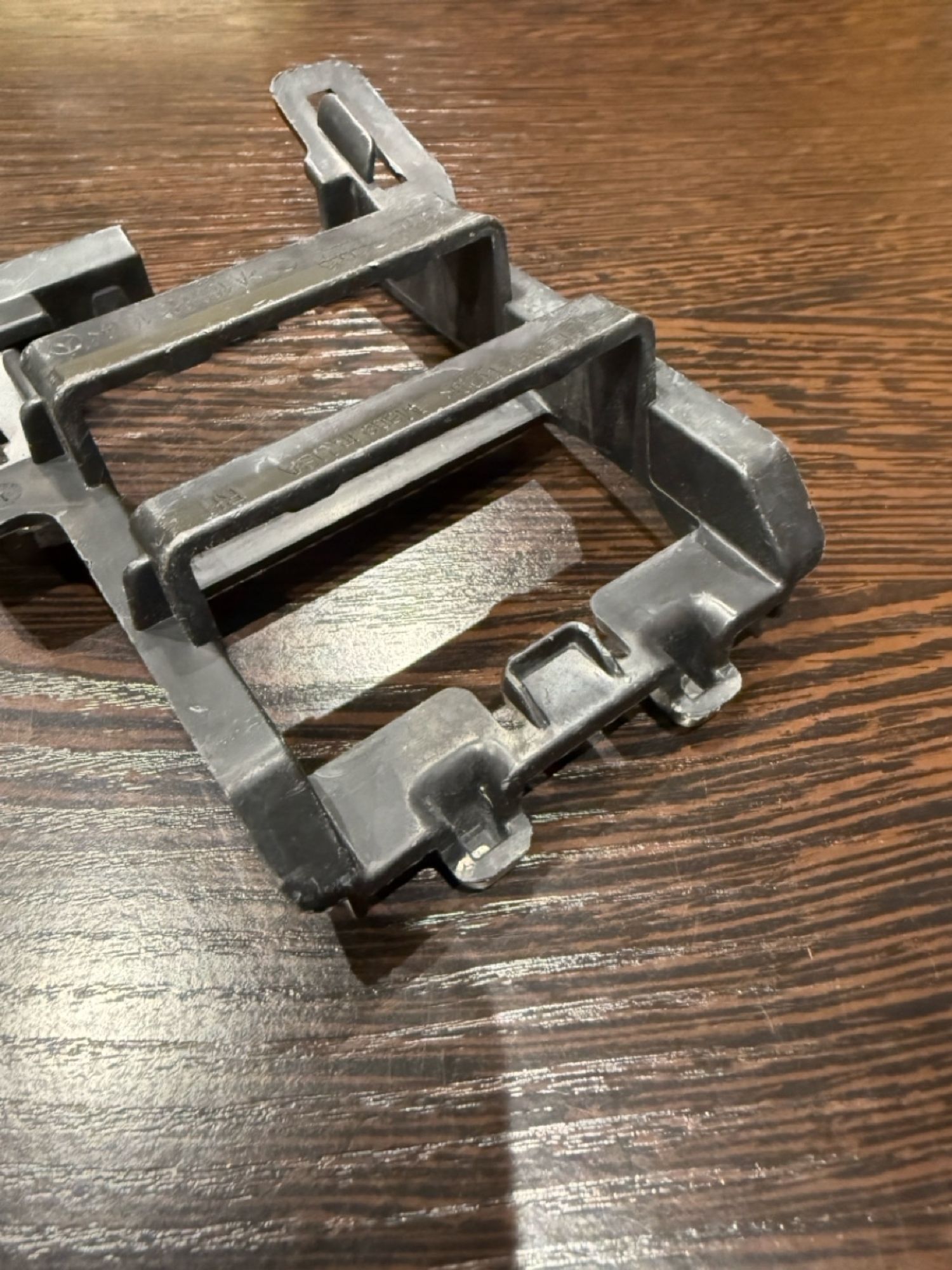 https://ycs.partsauto.market/partsauto-images/thmbs/userImages/43882a47fd2f3f0e3660b9e29cab323a/part/8b1de43f-f433-4e5f-89ff-3eb2032d57f2_1781635518845.jpg