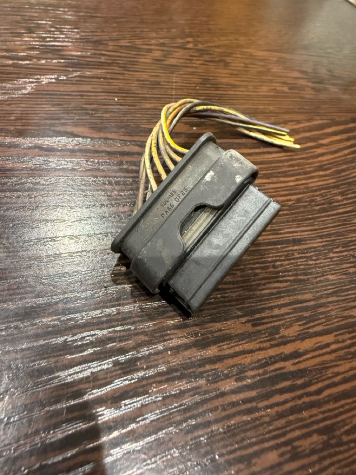 https://ycs.partsauto.market/partsauto-images/thmbs/userImages/43882a47fd2f3f0e3660b9e29cab323a/part/bcf10fb3-9605-43ce-a234-8fa282a46240_1781637360082.jpg