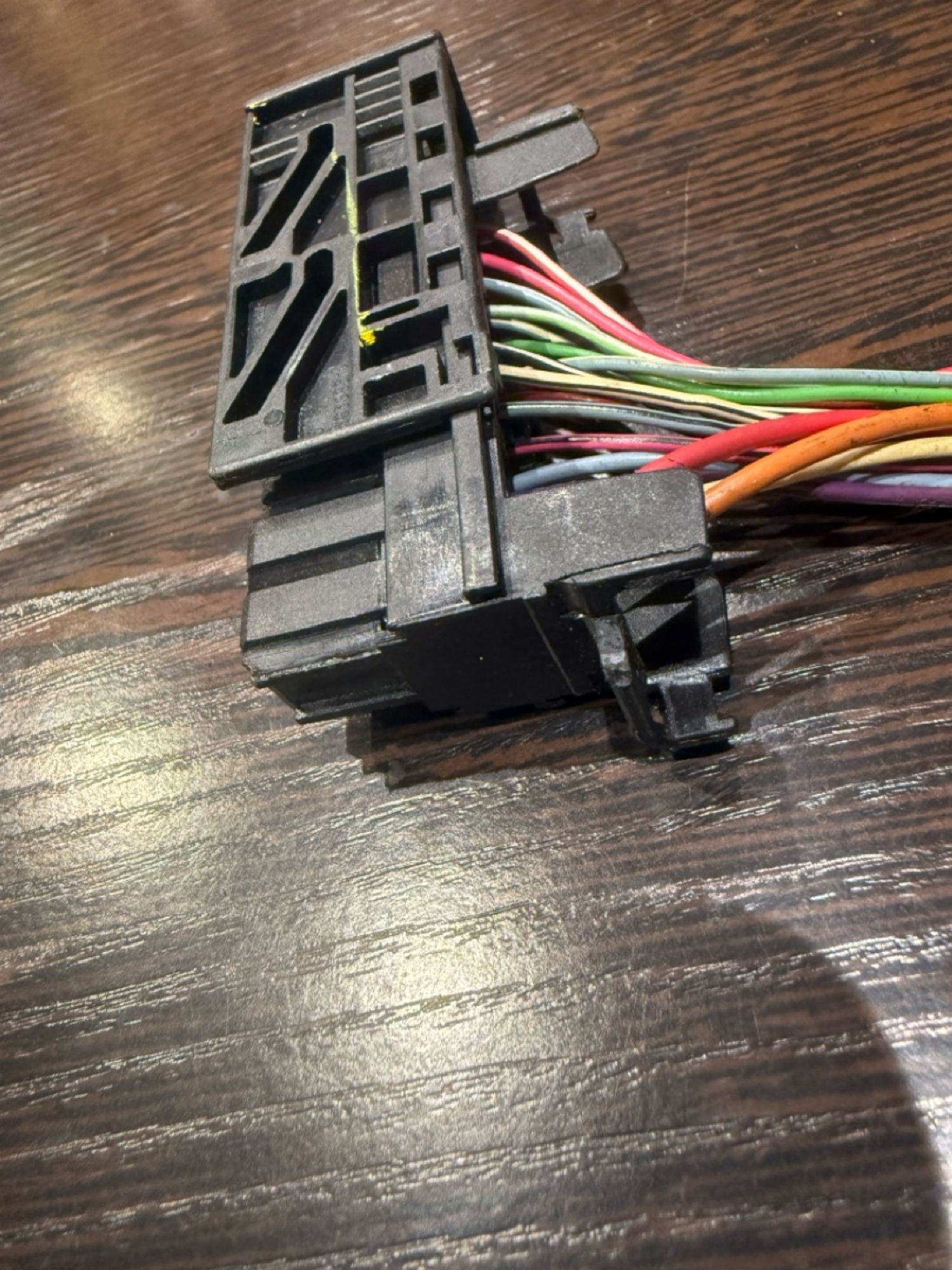 https://ycs.partsauto.market/partsauto-images/thmbs/userImages/43882a47fd2f3f0e3660b9e29cab323a/part/cfd8276c-1c4a-4932-9da6-5a332c3196ed_1785786414797.jpg