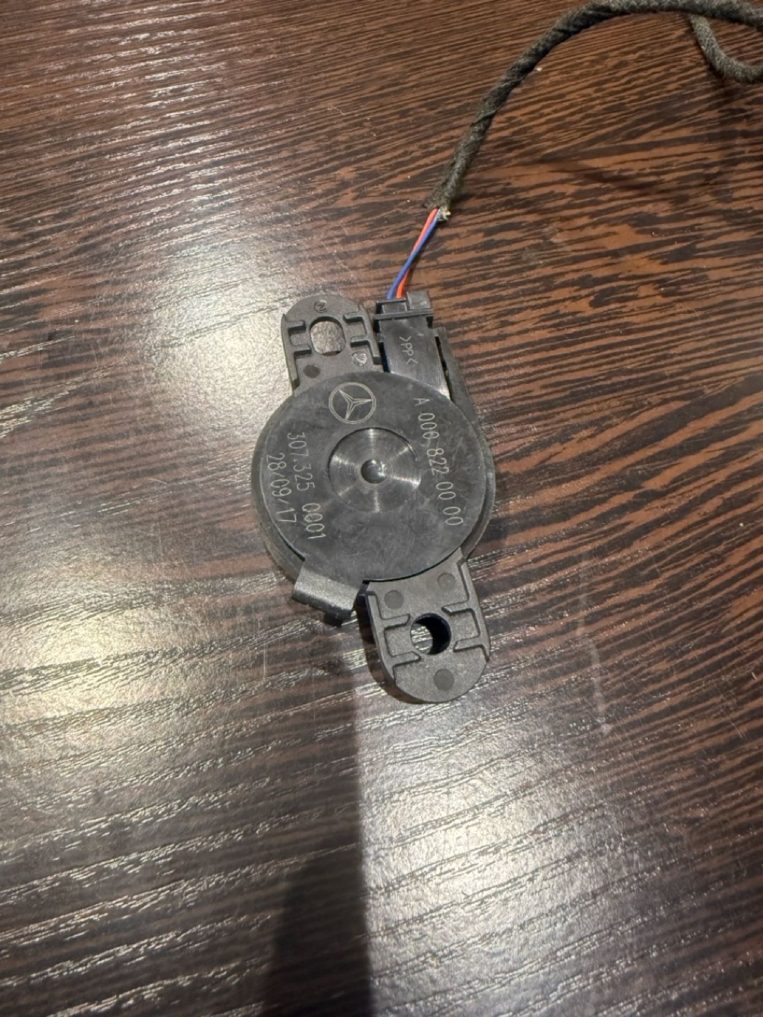 https://ycs.partsauto.market/partsauto-images/thmbs/userImages/43882a47fd2f3f0e3660b9e29cab323a/part/dcd4fbb3-3a85-427f-8d41-ebf95465ed40_1785786743401.jpg