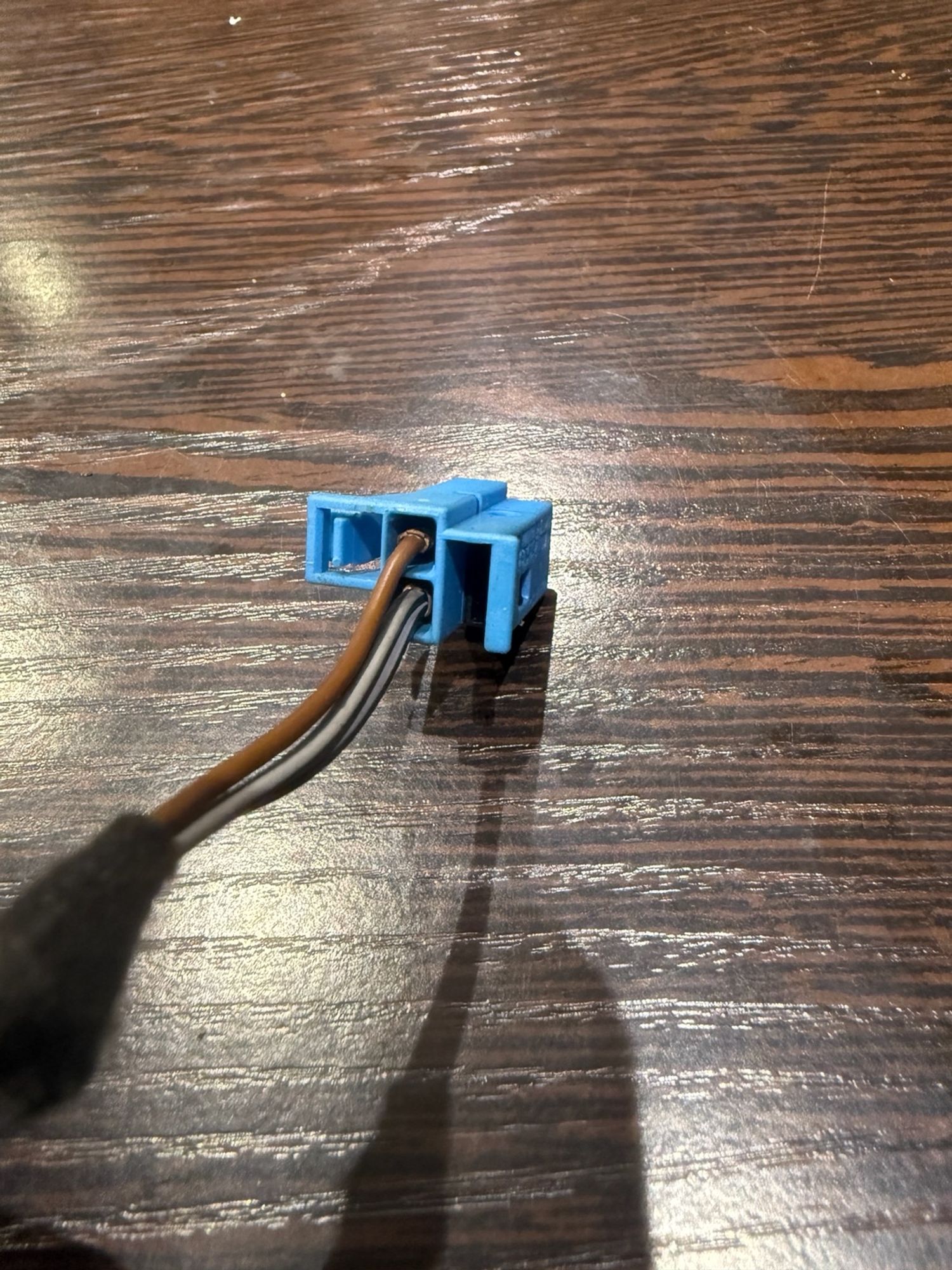 https://ycs.partsauto.market/partsauto-images/thmbs/userImages/43882a47fd2f3f0e3660b9e29cab323a/part/ee509bba-2b46-4cb3-8783-c8e4a2a6e9bb_1785788653477.jpg