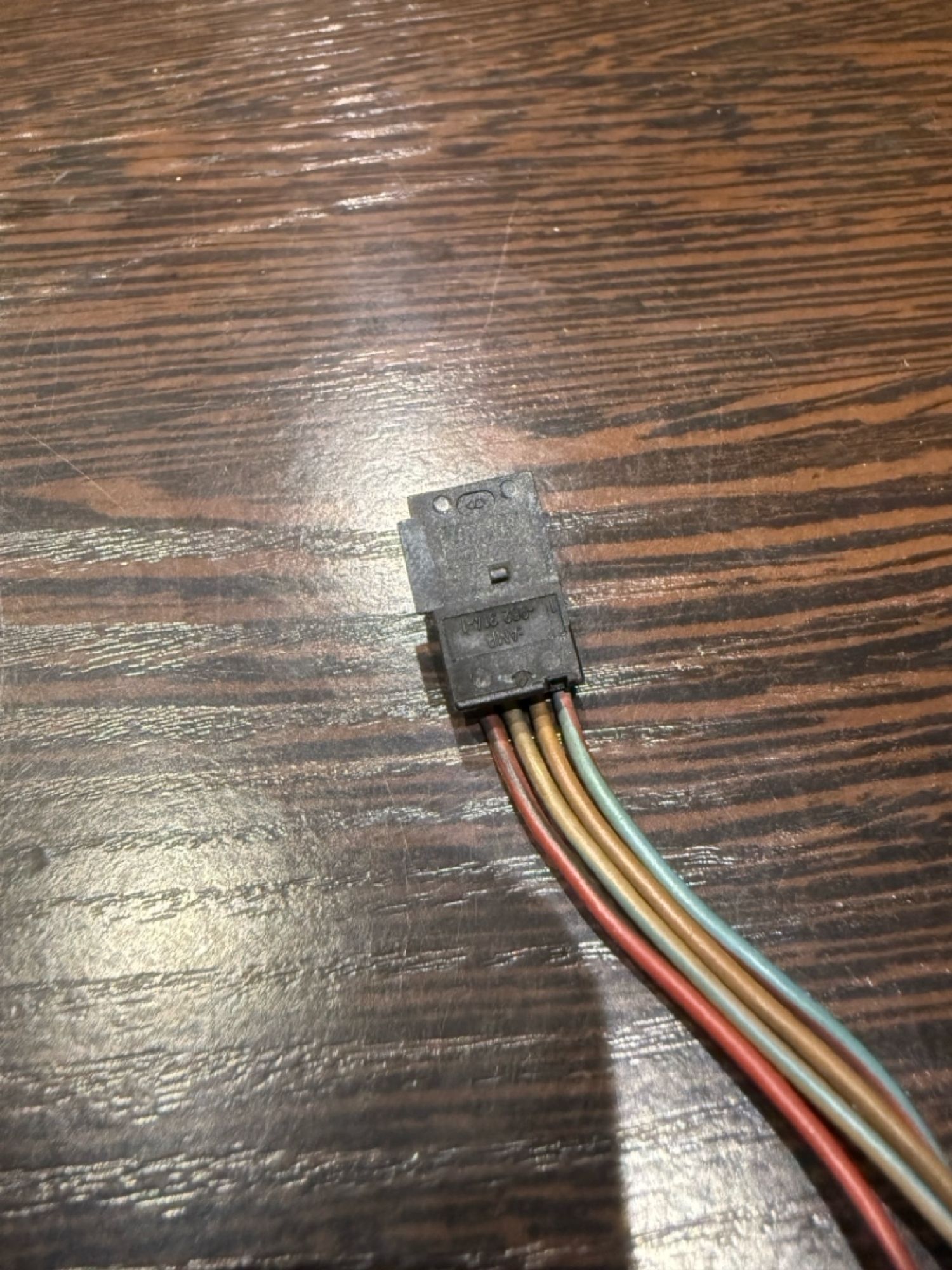 https://ycs.partsauto.market/partsauto-images/thmbs/userImages/43882a47fd2f3f0e3660b9e29cab323a/part/f438b3e4-fb99-4b08-abfc-7bbdfa58e470_1785787163895.jpg