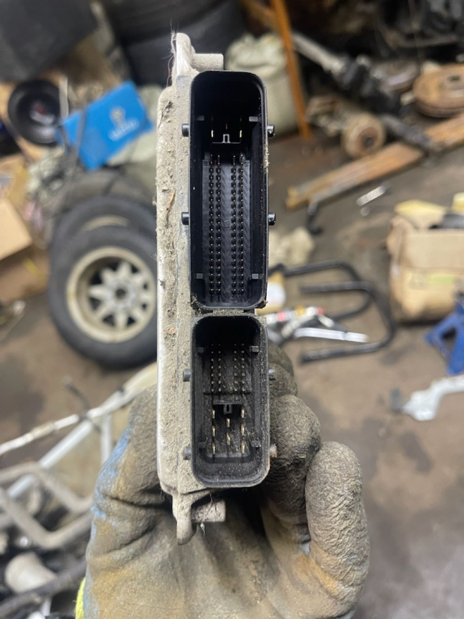https://ycs.partsauto.market/partsauto-images/thmbs/userImages/47ecd5a66b010c59a16d231199ab5136/part/1b58d884-40c0-4e6a-a2de-92532d72fb19_1775735629263.jpg
