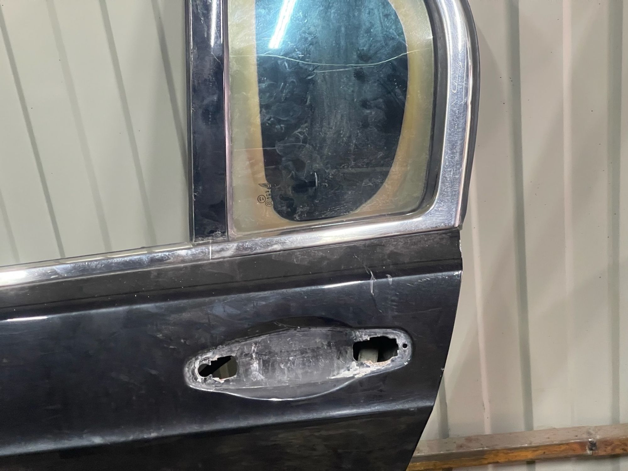 https://ycs.partsauto.market/partsauto-images/thmbs/userImages/47ecd5a66b010c59a16d231199ab5136/part/4a018954-8b15-4234-9529-d8292d004d52_1775733584236.jpg