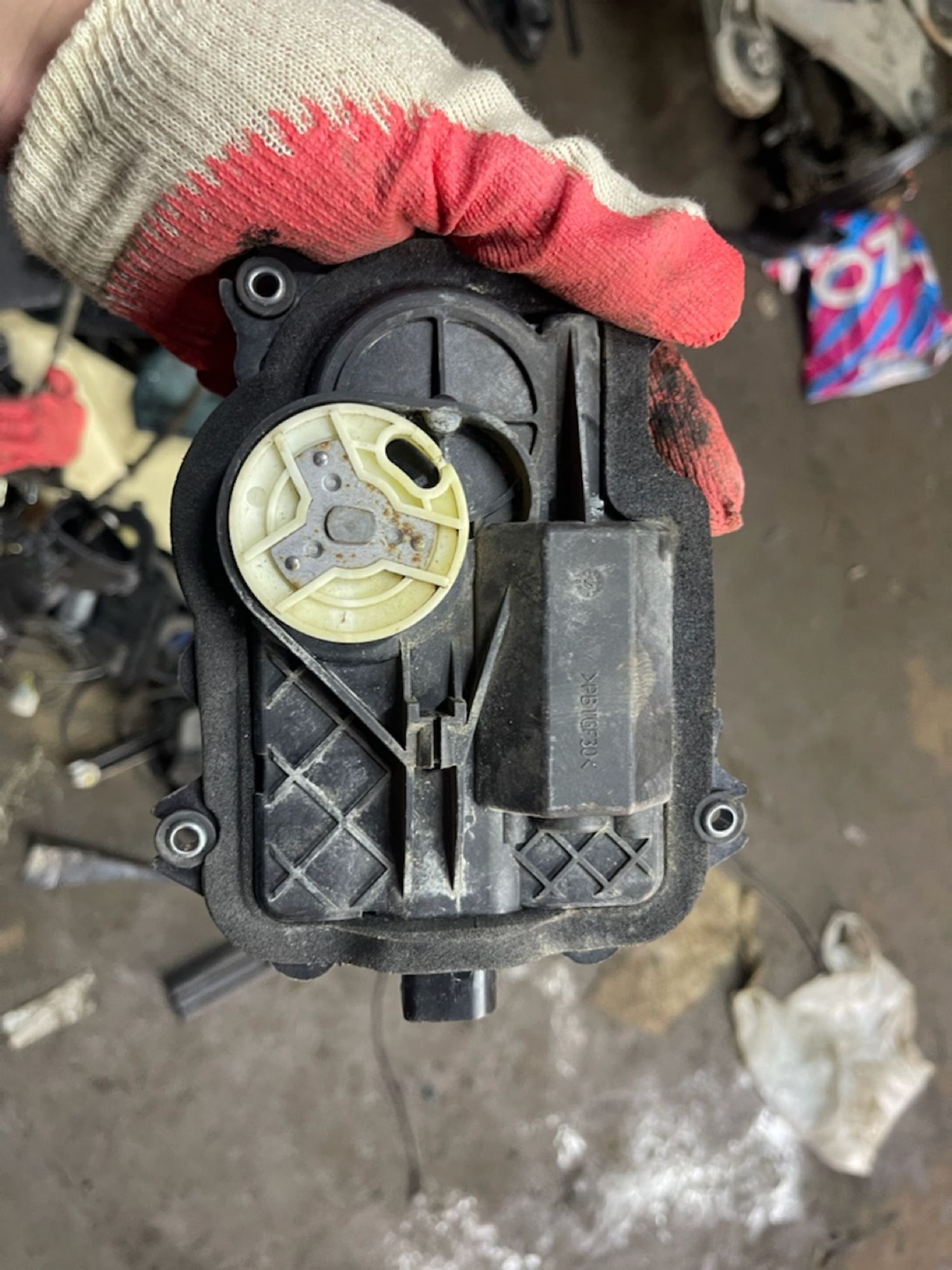 https://ycs.partsauto.market/partsauto-images/thmbs/userImages/47ecd5a66b010c59a16d231199ab5136/part/5b98bc93-af0e-48da-9840-94870920e491_1775734731665.jpg