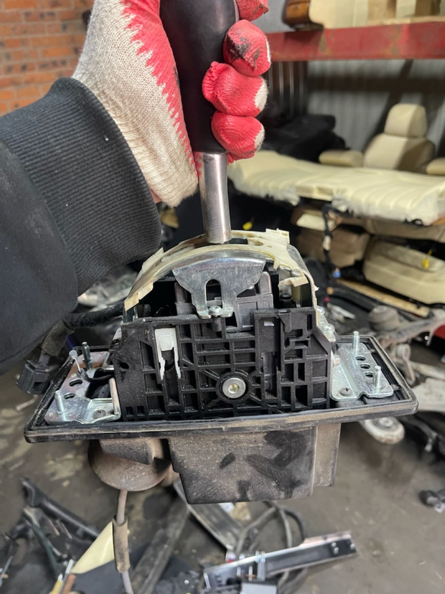 https://ycs.partsauto.market/partsauto-images/thmbs/userImages/47ecd5a66b010c59a16d231199ab5136/part/75f58870-8314-4302-b3dd-e2afec3d03ac_1775734976336.jpg