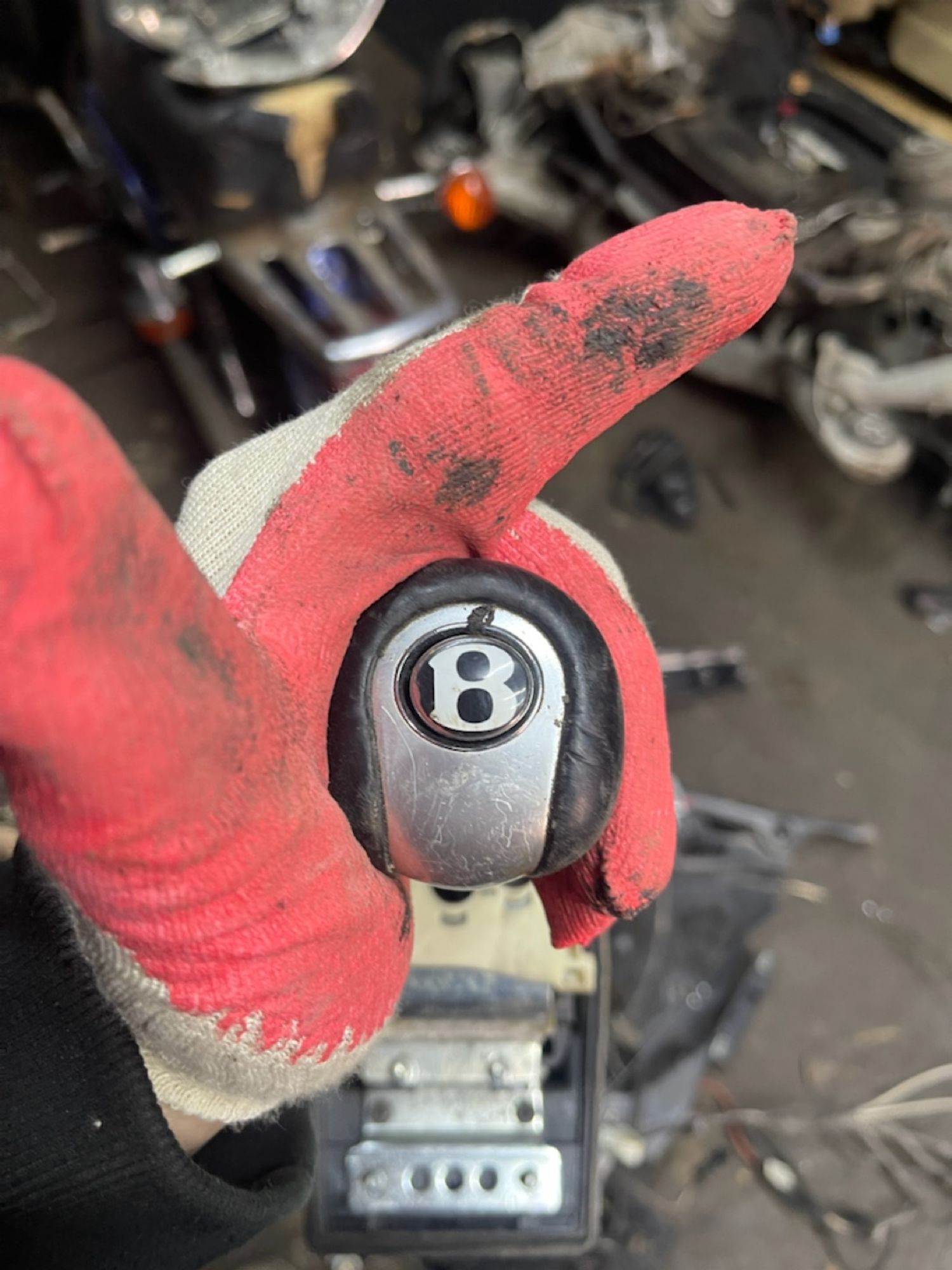 https://ycs.partsauto.market/partsauto-images/thmbs/userImages/47ecd5a66b010c59a16d231199ab5136/part/90d3ee3d-0938-47e7-b8d7-3bea79d90686_1775734972506.jpg