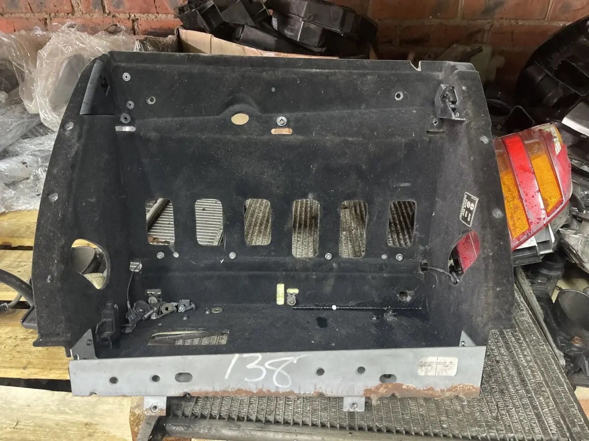 https://ycs.partsauto.market/partsauto-images/thmbs/userImages/47ecd5a66b010c59a16d231199ab5136/part/ad92c55b-2aa2-4d7c-bc9c-57ef0930ebf8_1778491759199.jpg