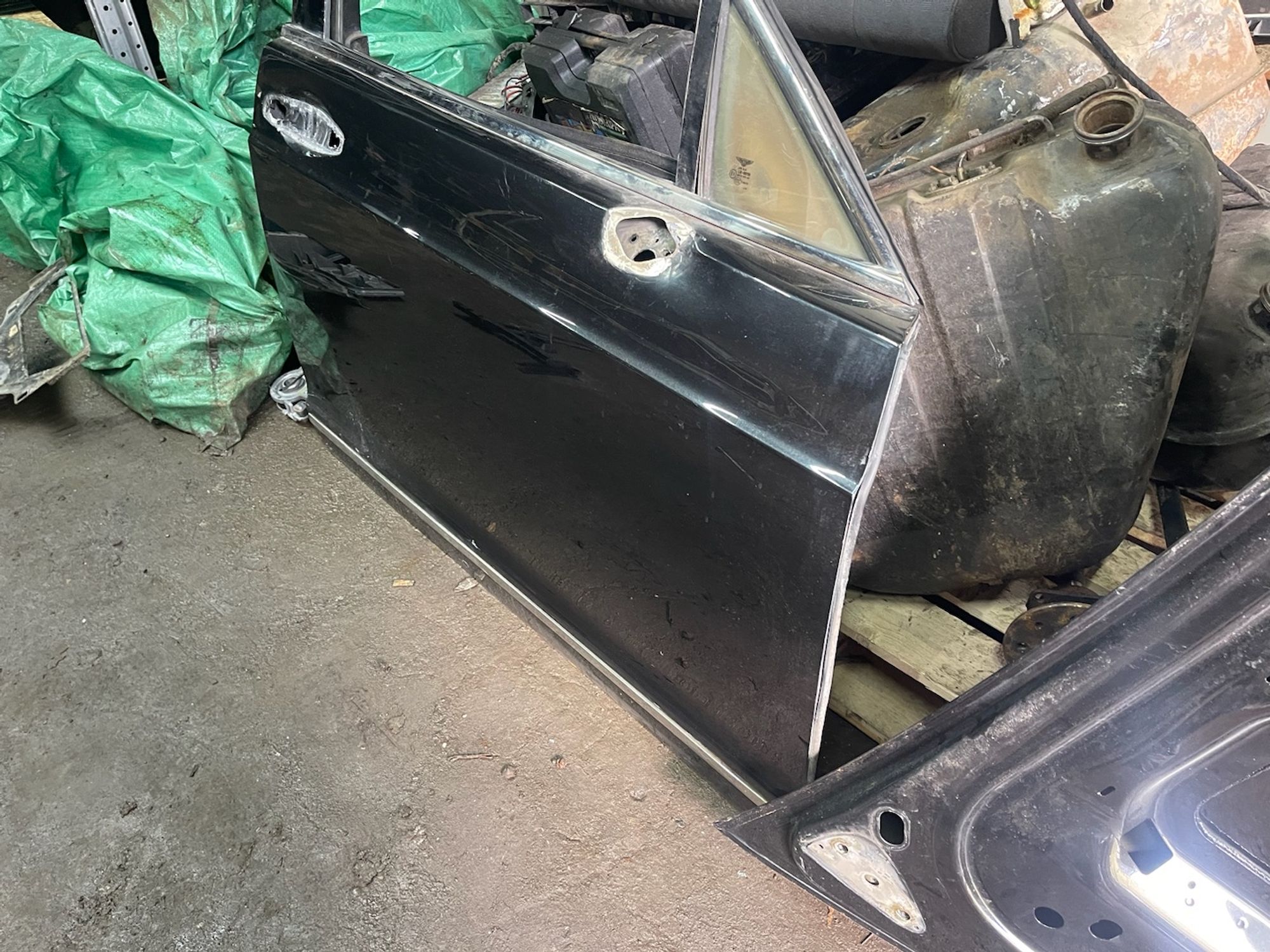 https://ycs.partsauto.market/partsauto-images/thmbs/userImages/47ecd5a66b010c59a16d231199ab5136/part/db887828-0032-450b-9a26-bca235111ca4_1775733823221.jpg