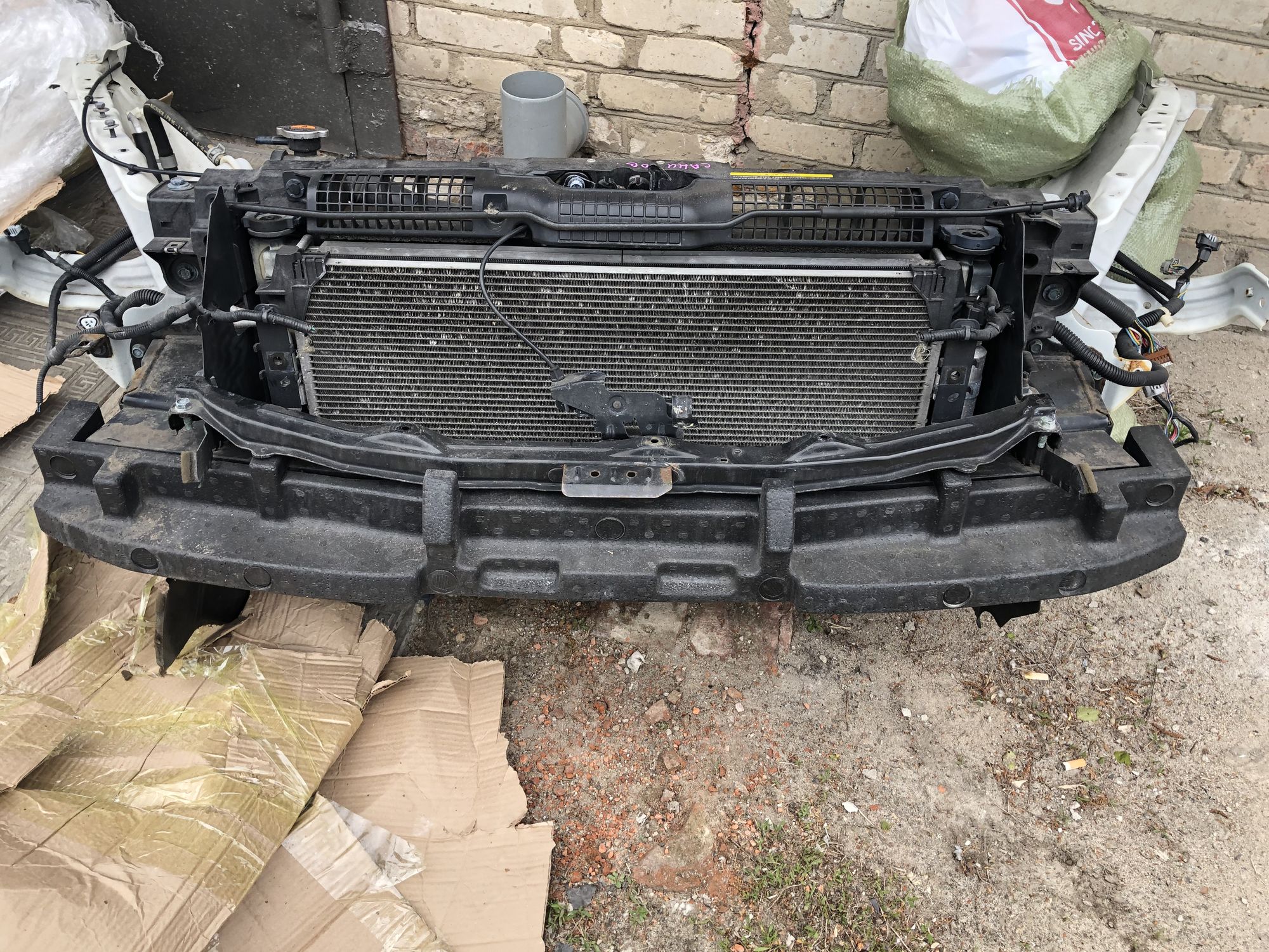 https://ycs.partsauto.market/partsauto-images/thmbs/userImages/4bc412e58a1c6cab6d9447373f981aa7/part/0333f061-9269-44e8-91b2-3566758c9bfa_1715617284787.jpg