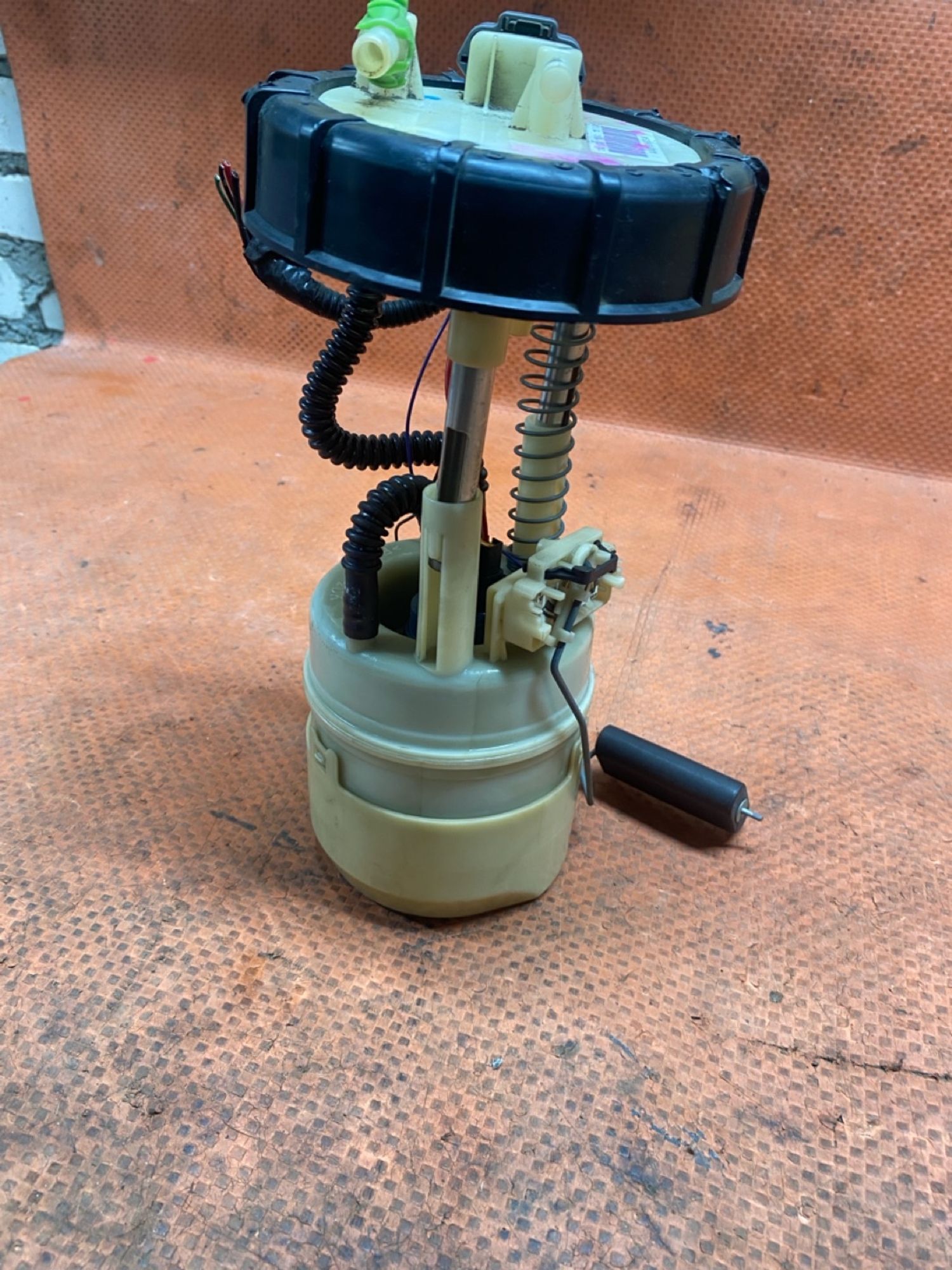 https://ycs.partsauto.market/partsauto-images/thmbs/userImages/4bc412e58a1c6cab6d9447373f981aa7/part/09a03f6d-a1c7-45f8-b900-7aff5c0ad65a_1781793663168.jpg